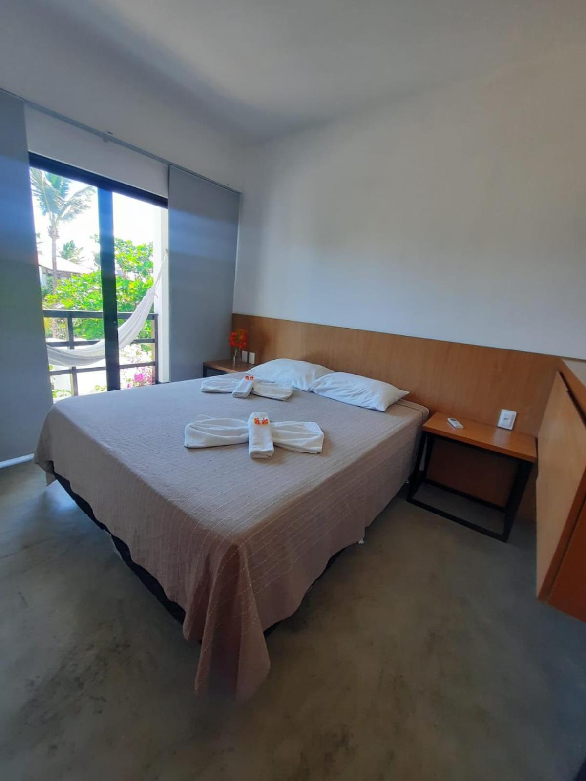 Apartment with Balcony photo 1