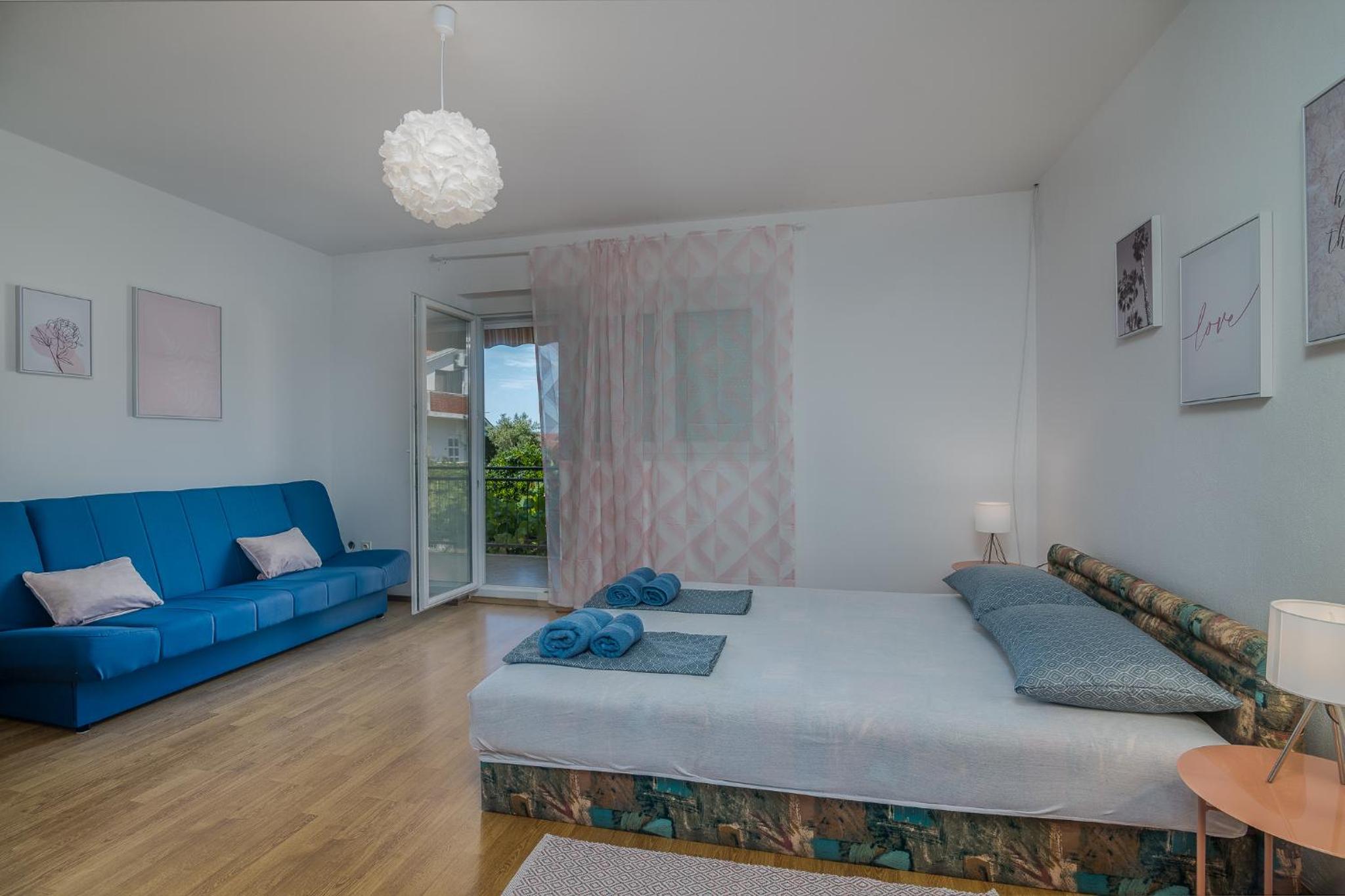 Apartment with Balcony
