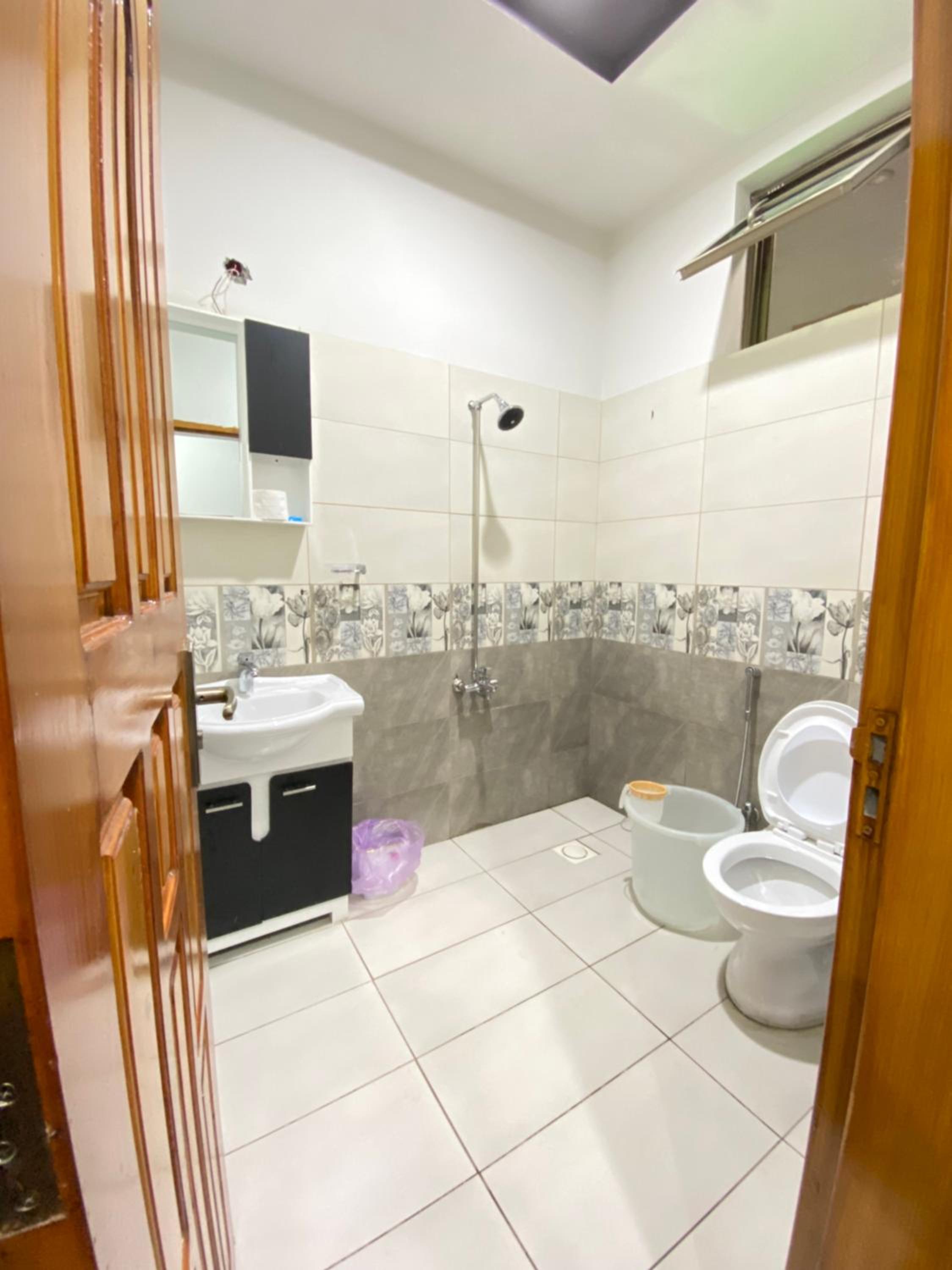 Deluxe King Suite photo 3