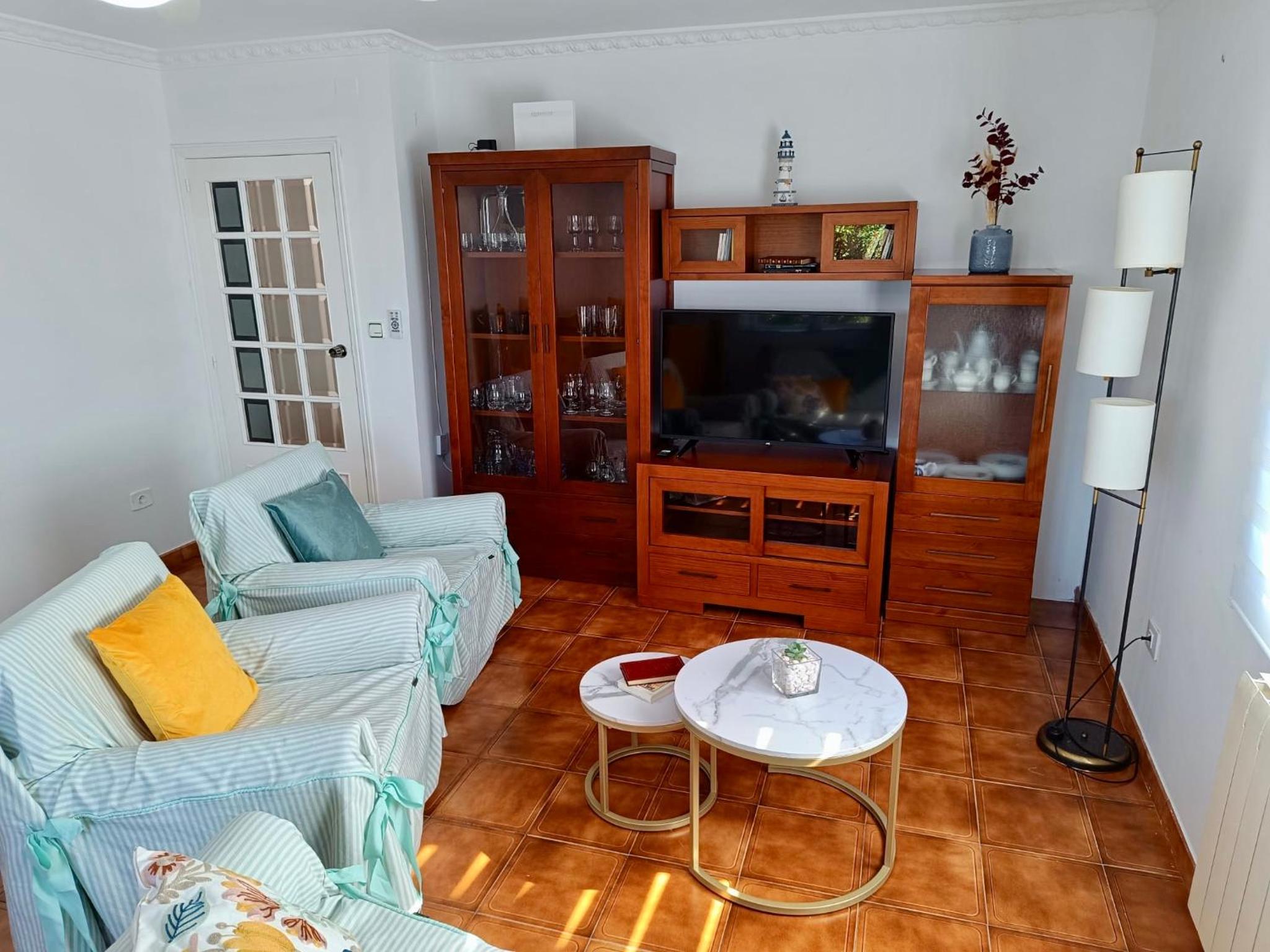 Villa de Tres Habitaciones