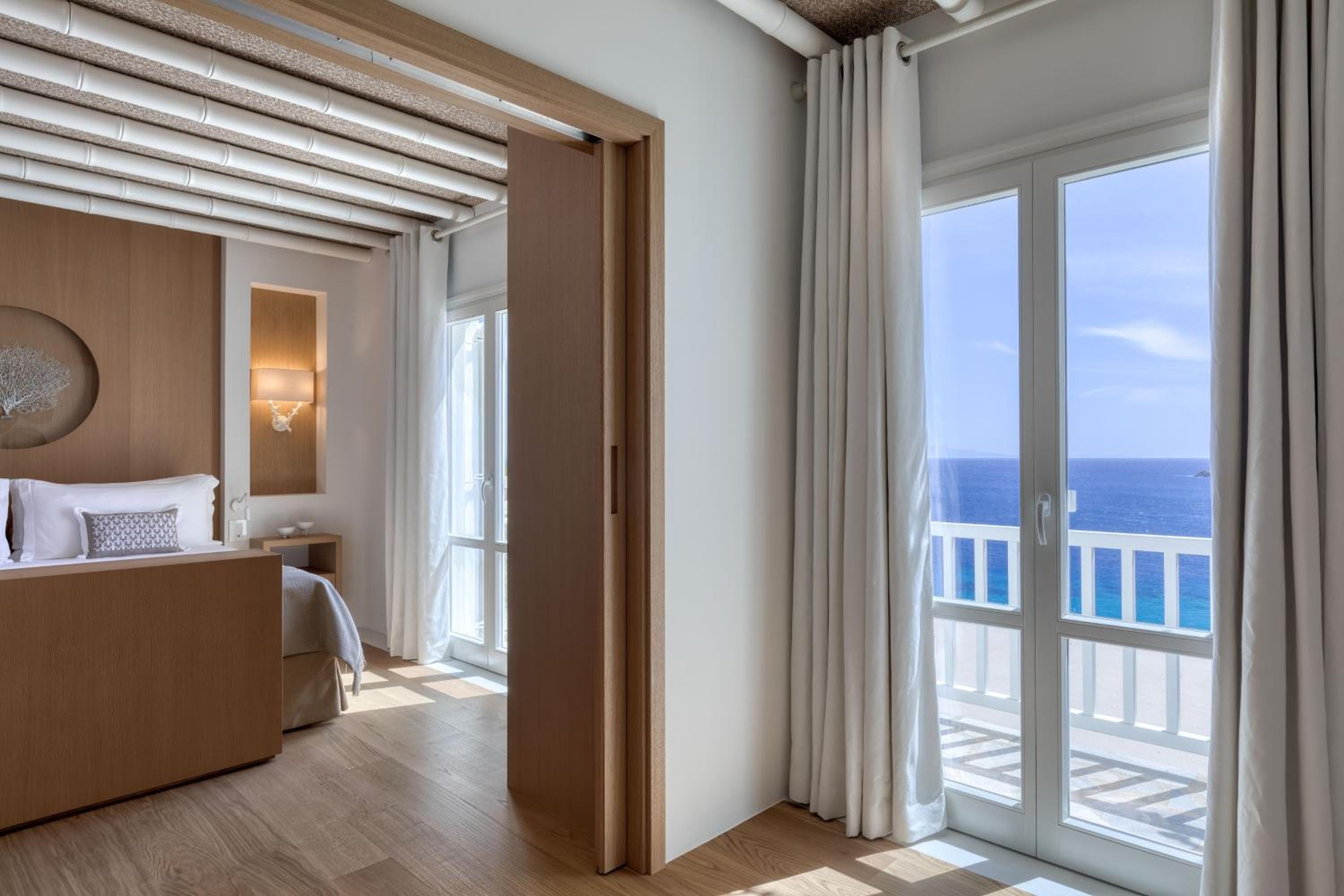 Amethyst, 3 Bedroom Villa, Sea view, Balcony, Private pool