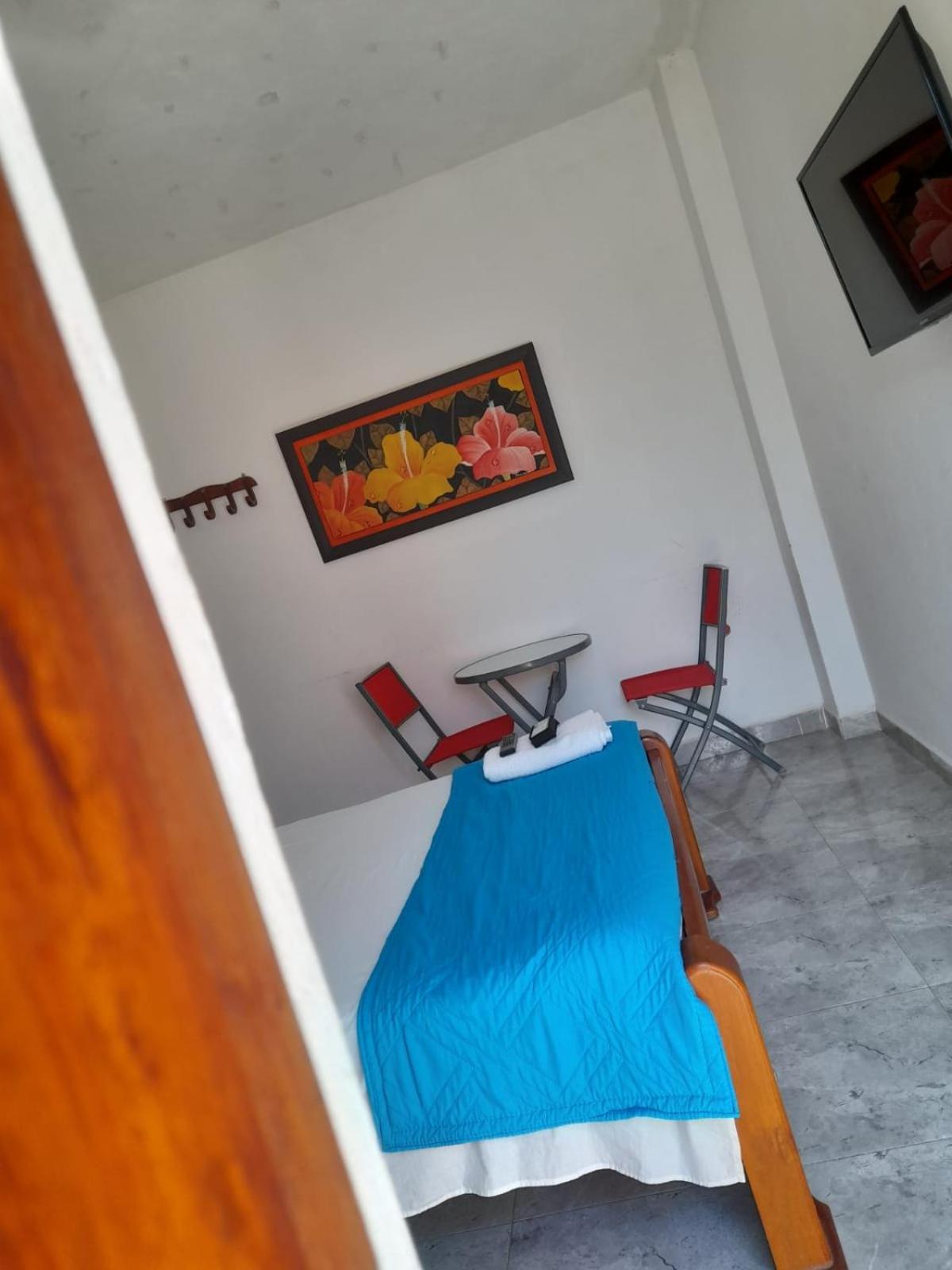 Double Room with Private Bathroom photo 3