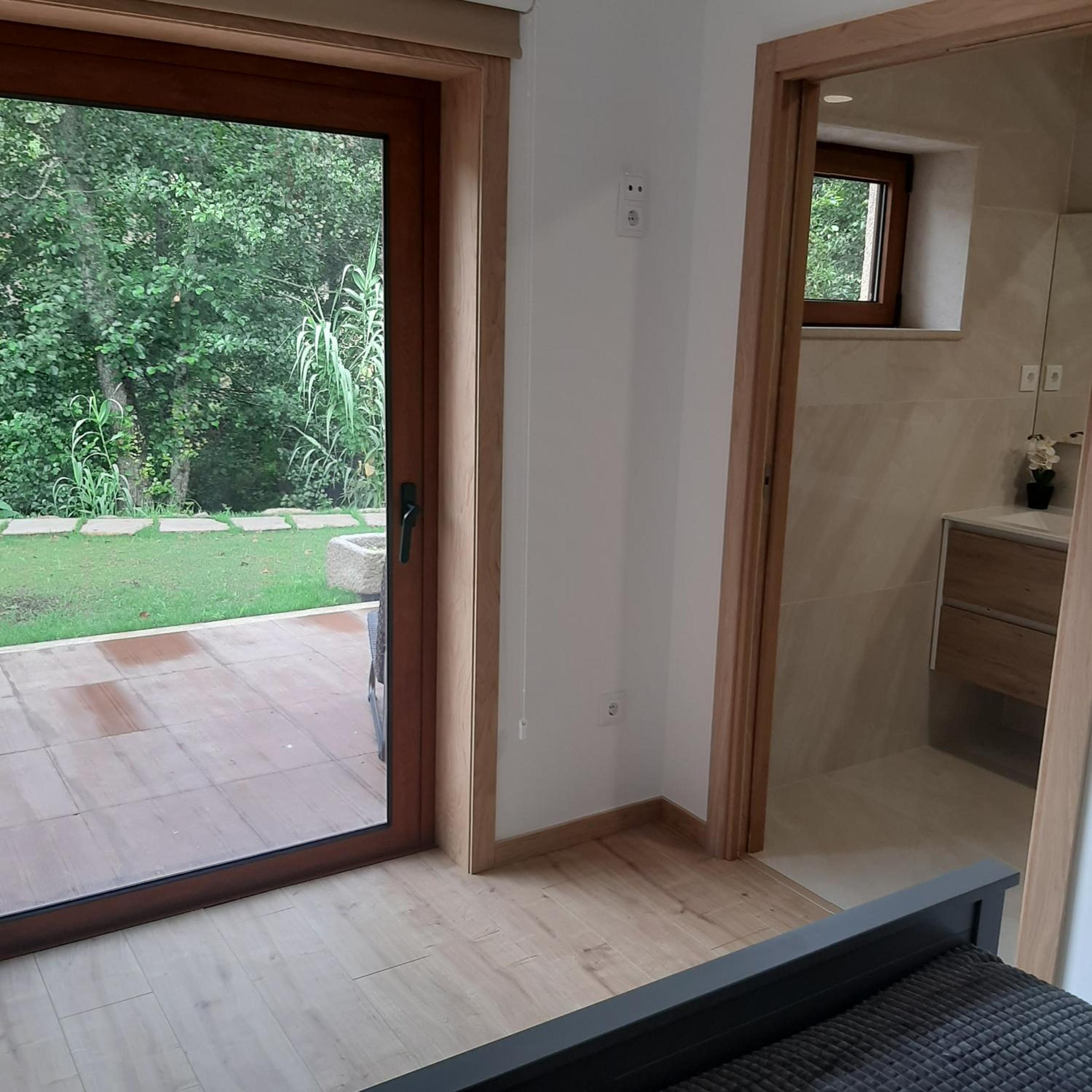 One-Bedroom House photo 2