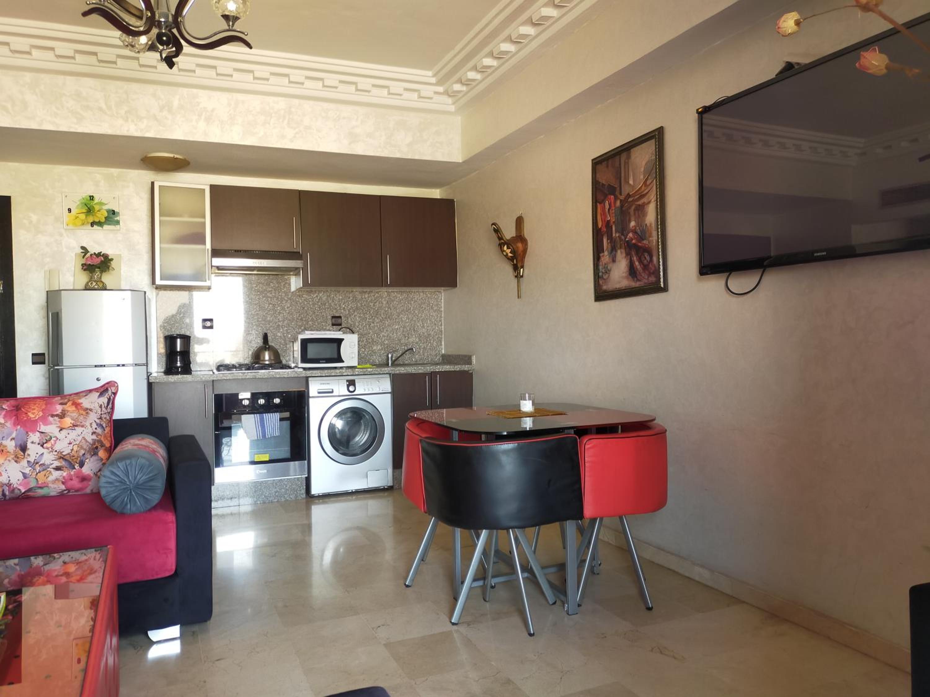One-Bedroom Apartment - Photo 13