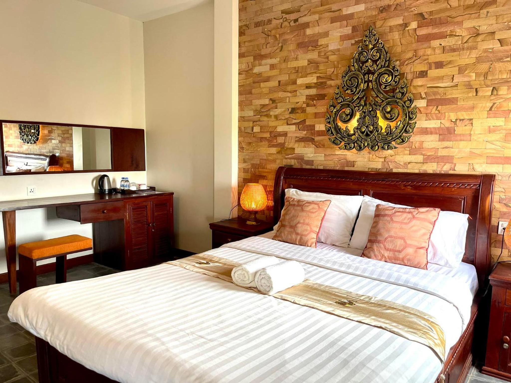 Double Room - Photo 4