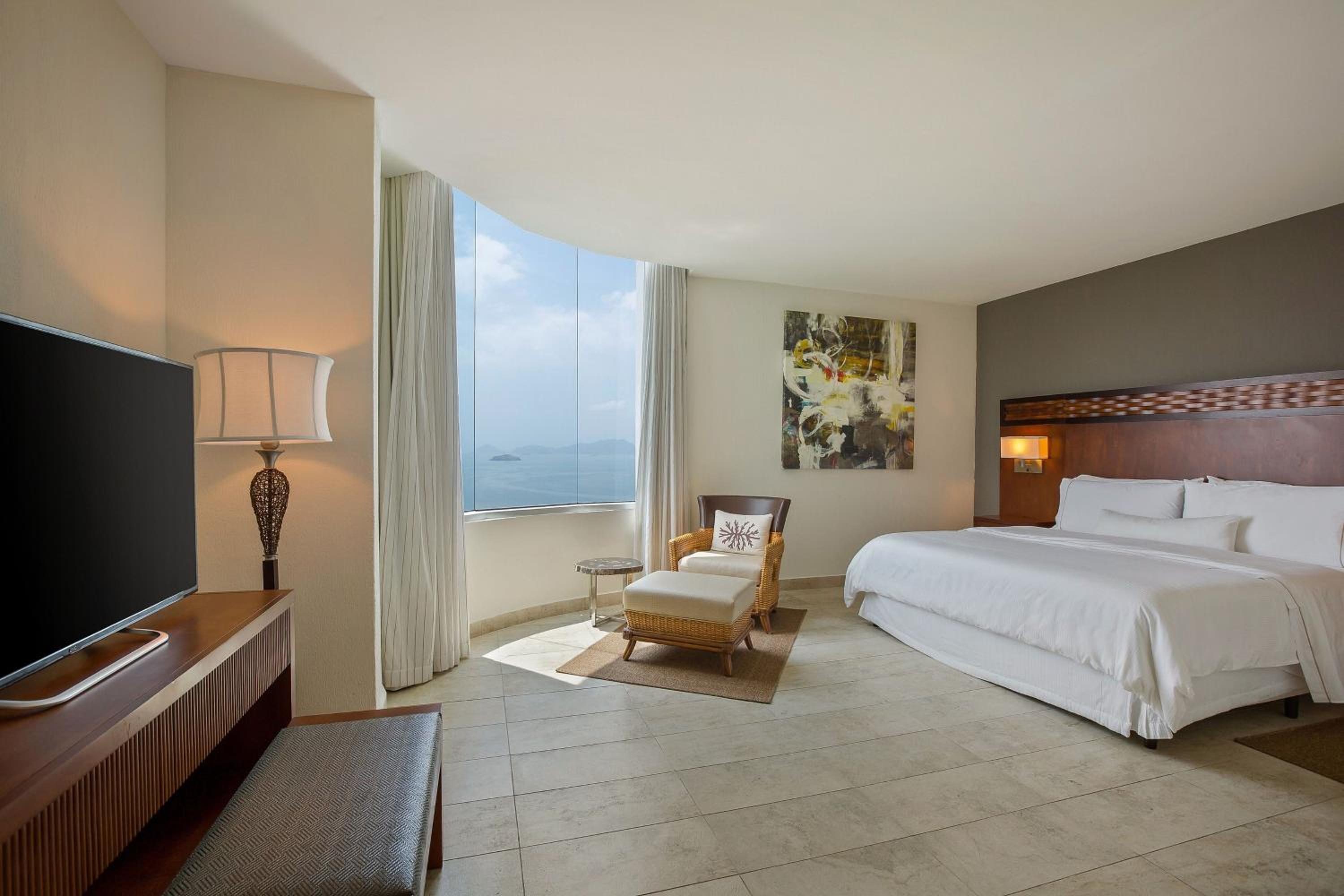 Master Presidential, Club lounge access, Ocean view