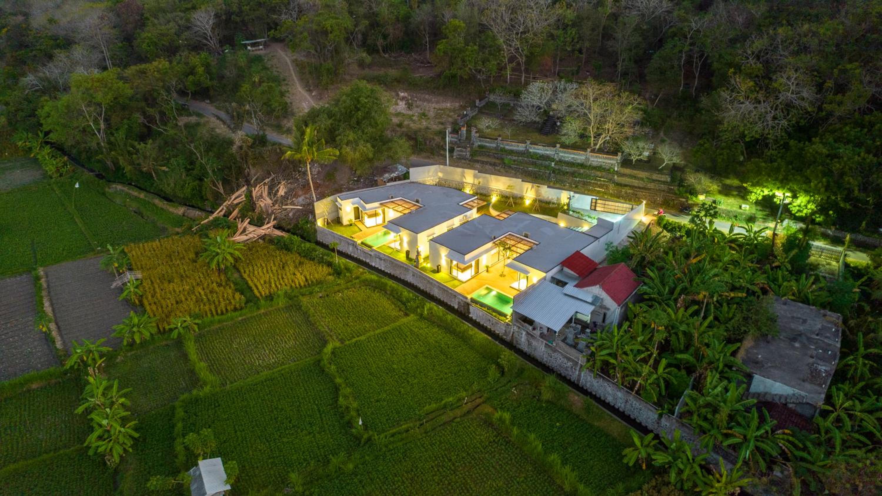 Villa with Private Pool photo 3