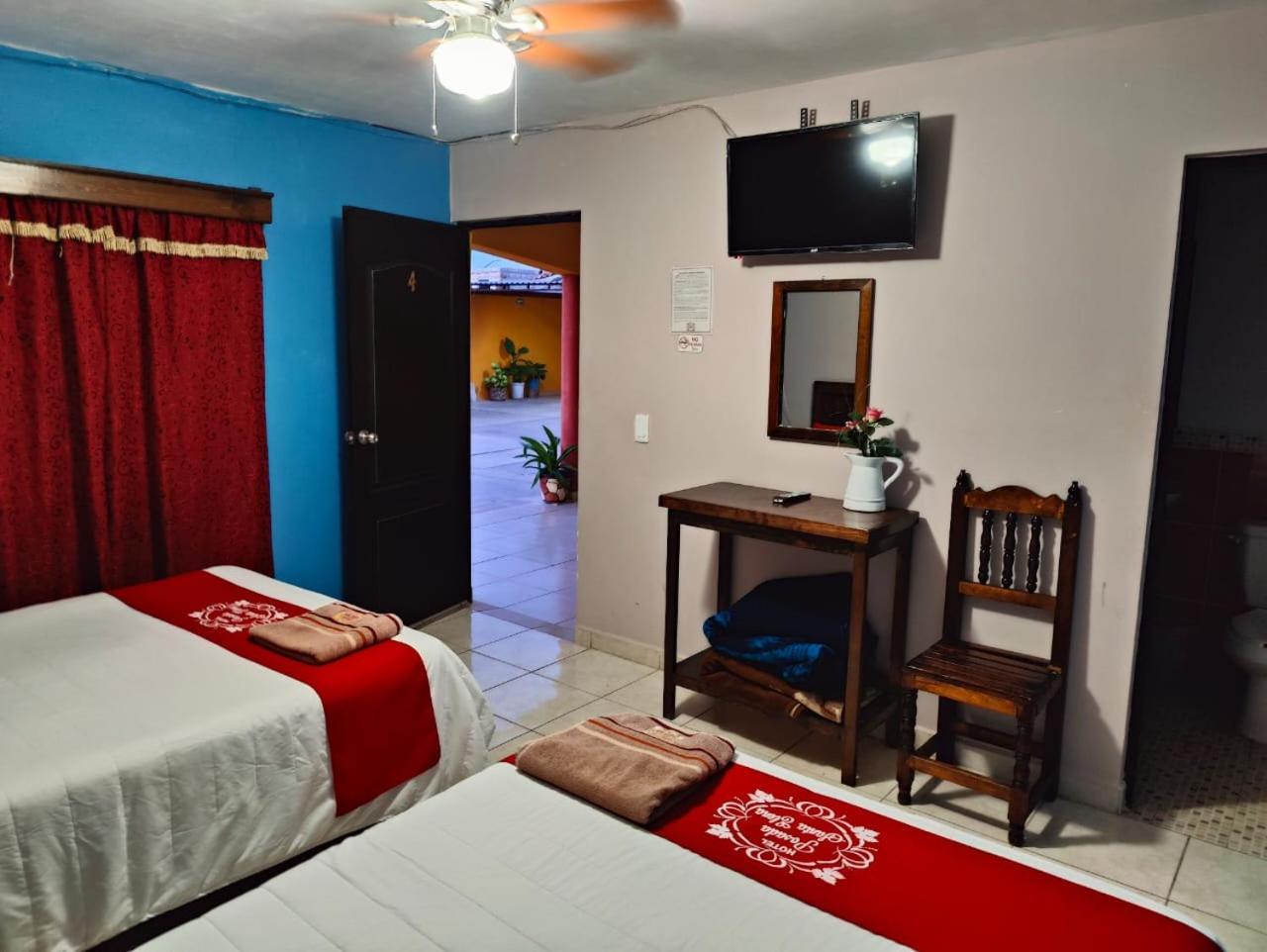 Double Room photo 2