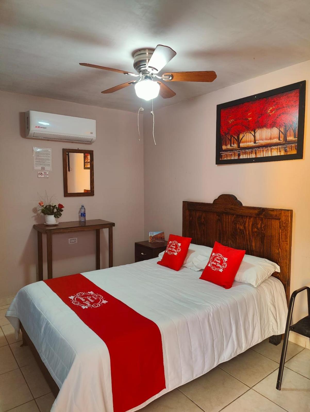 Standard Room photo 1