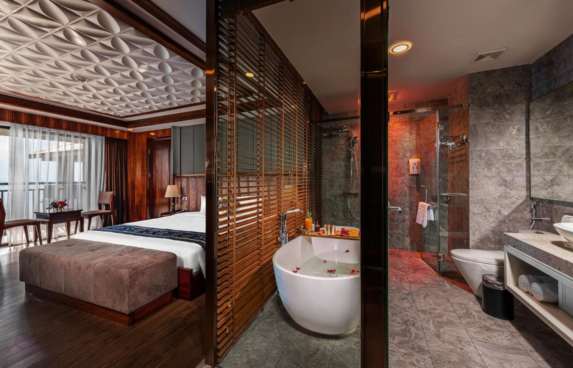 Bamboo Suite - Photo 5
