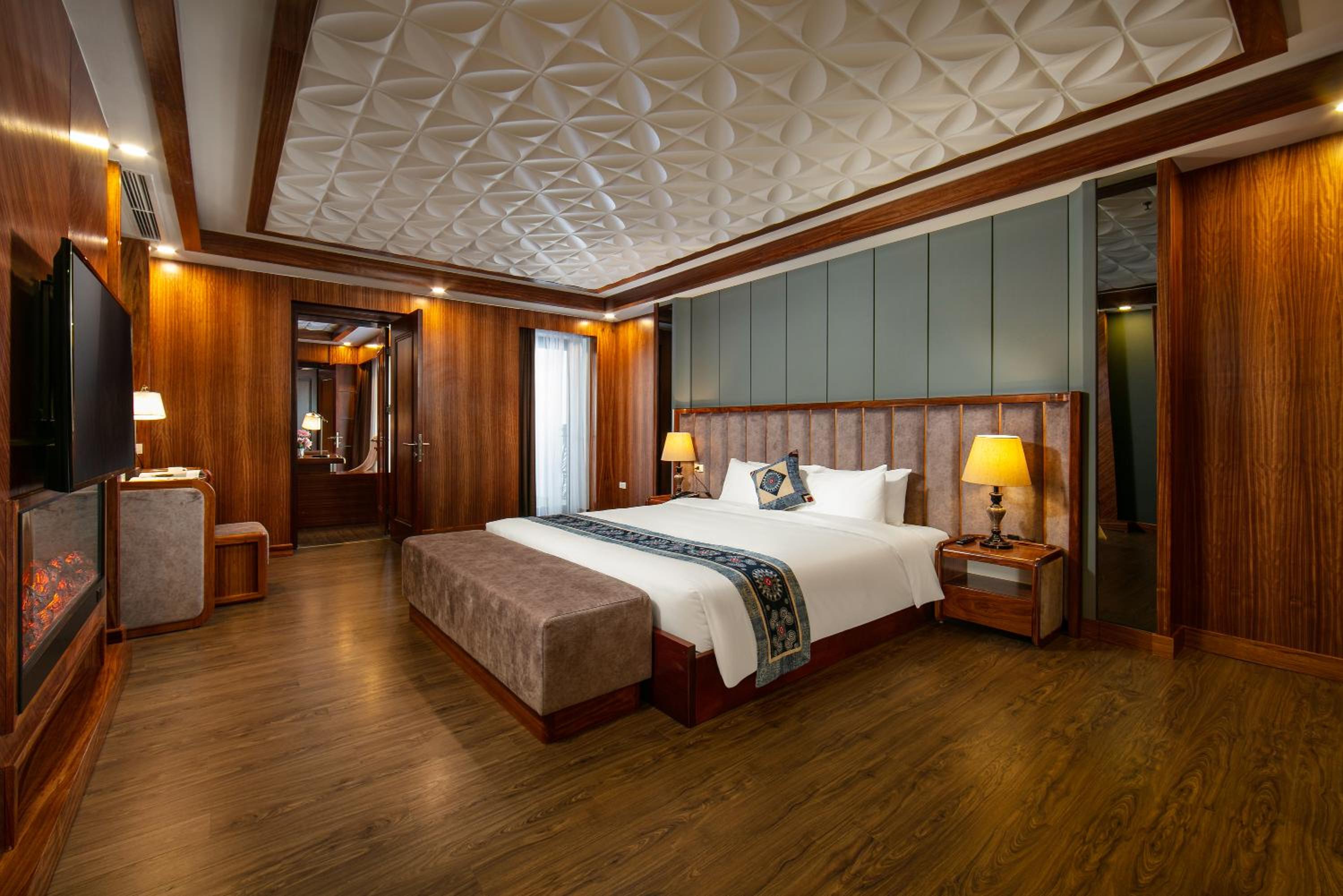Bamboo Suite - Photo 6