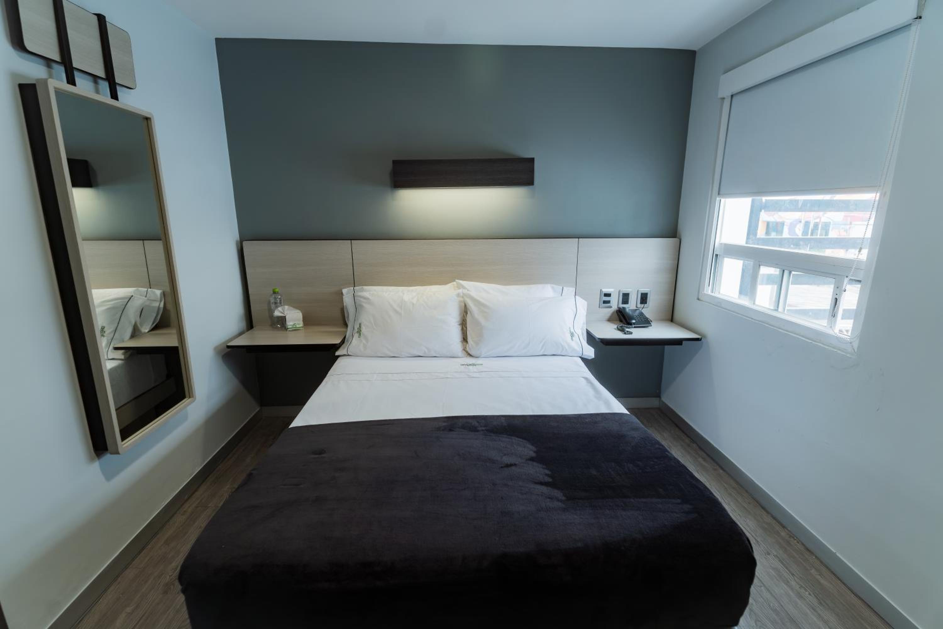 Double Room - Photo 13