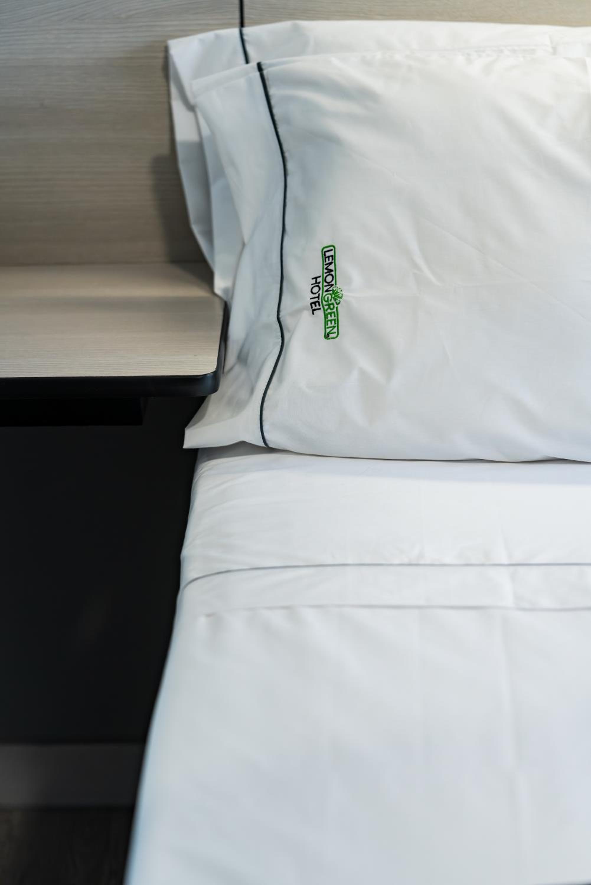 Double Room - Photo 4