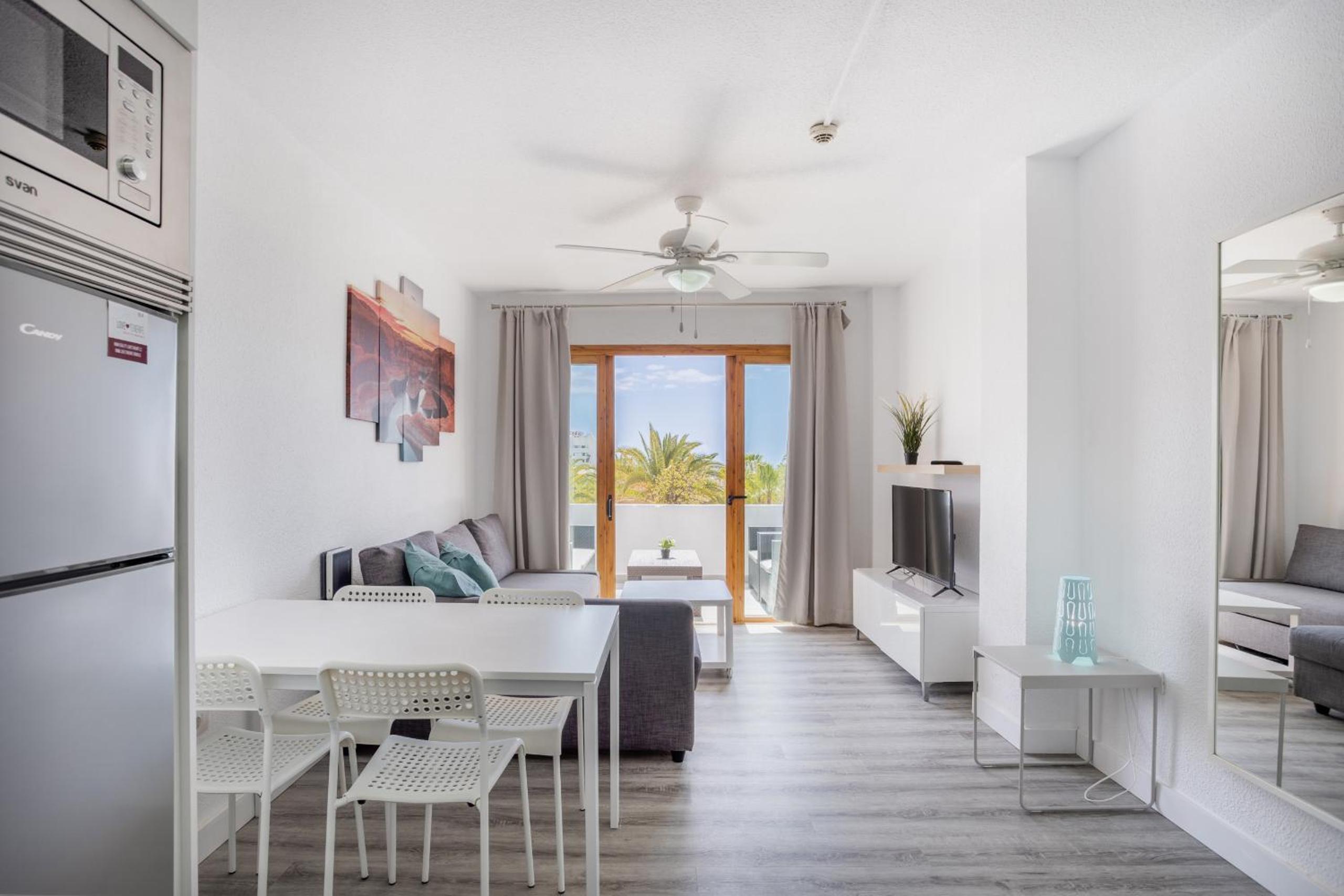 Apartamento con Terraza