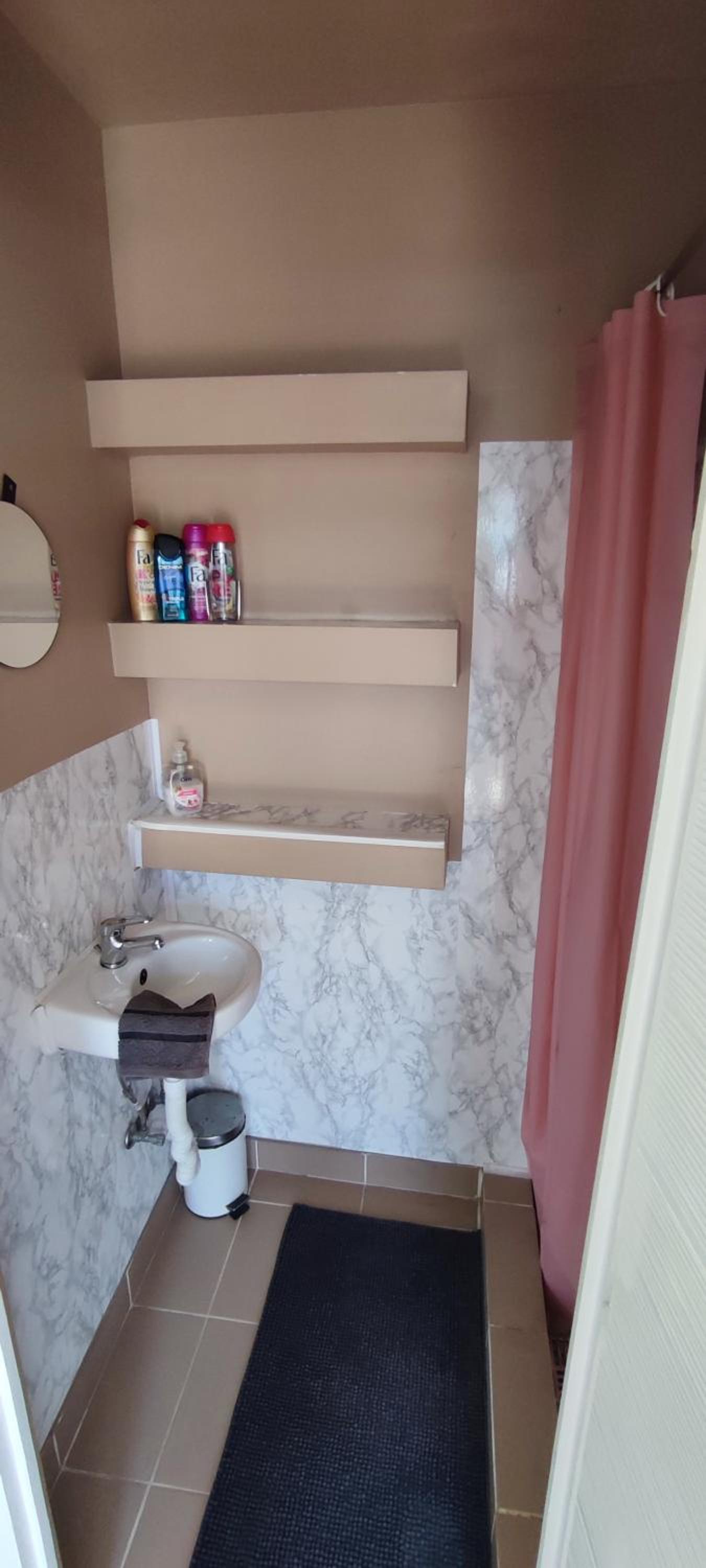 Apartment - Photo 17