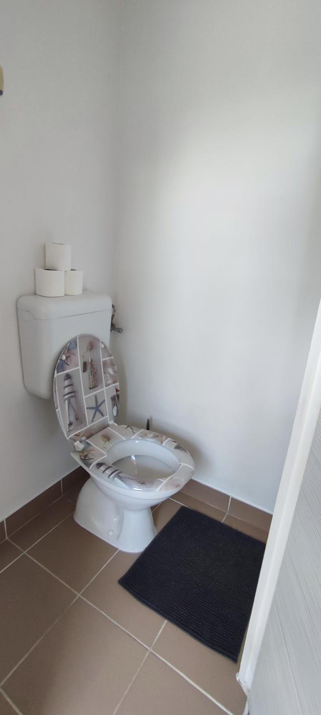 Apartment - Photo 24