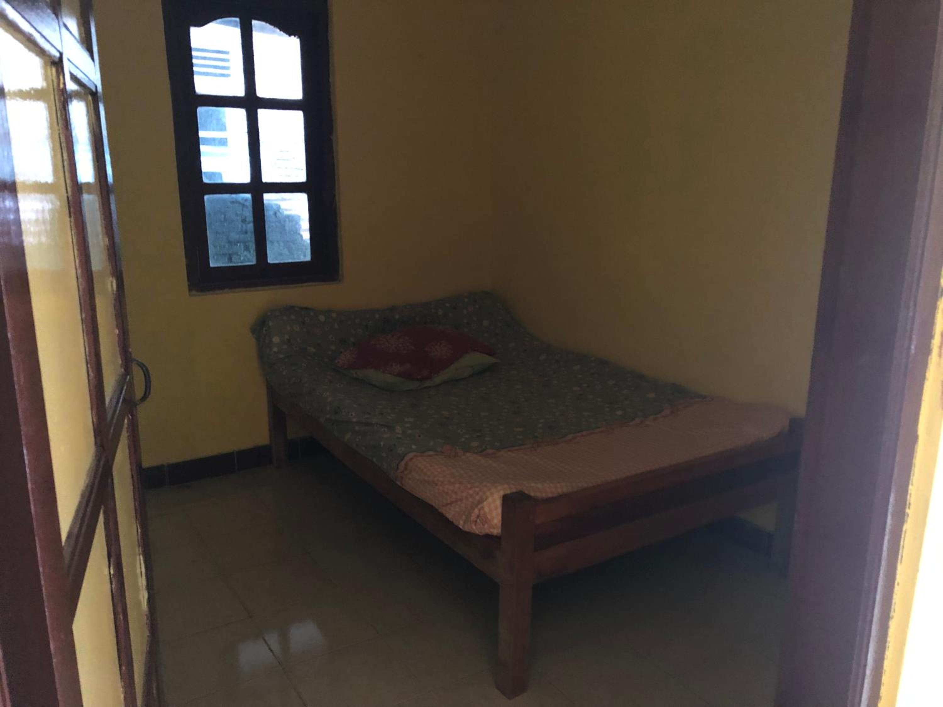 One-Bedroom House photo 1