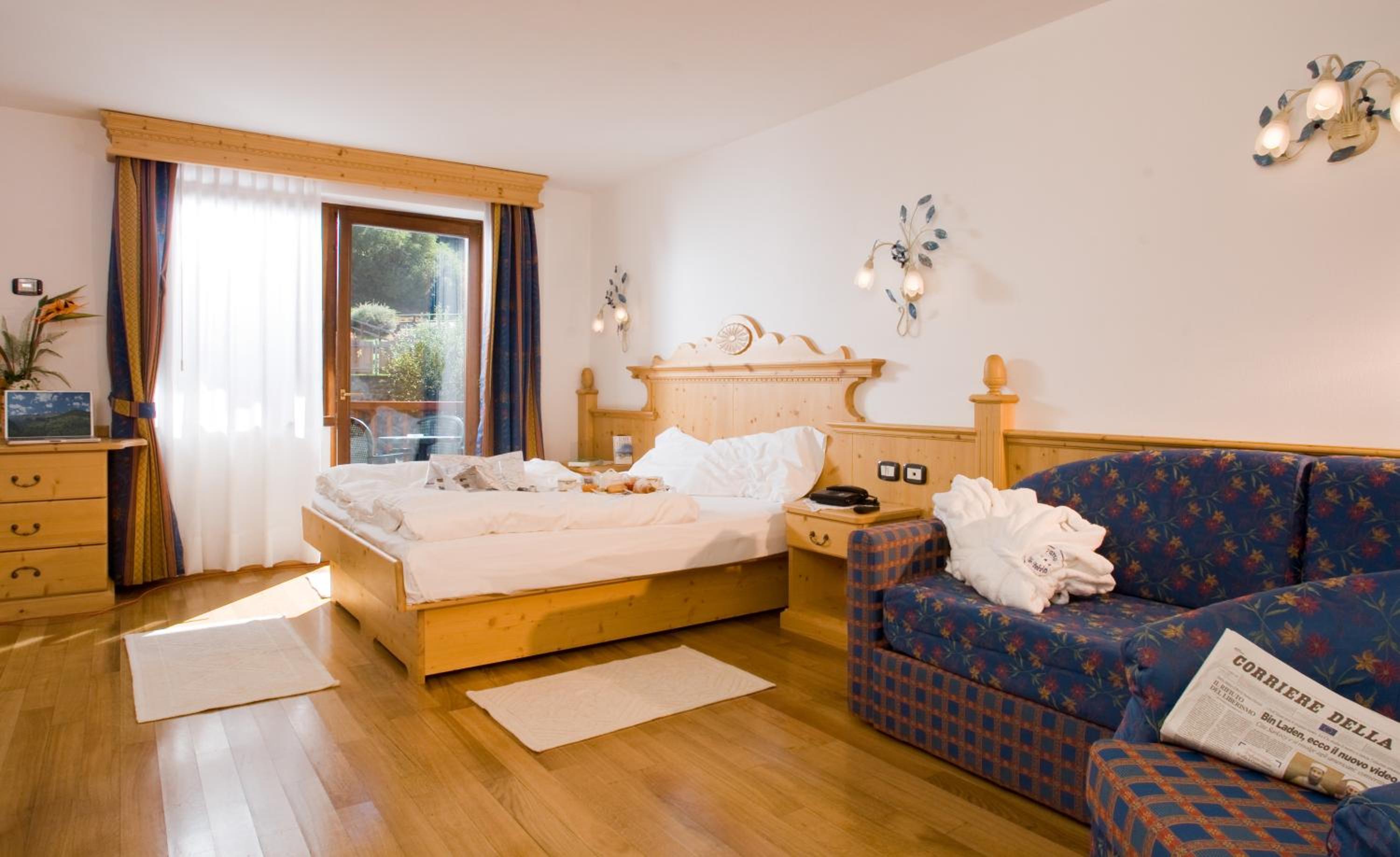 Junior Suite (2 Adults) - Photo 4