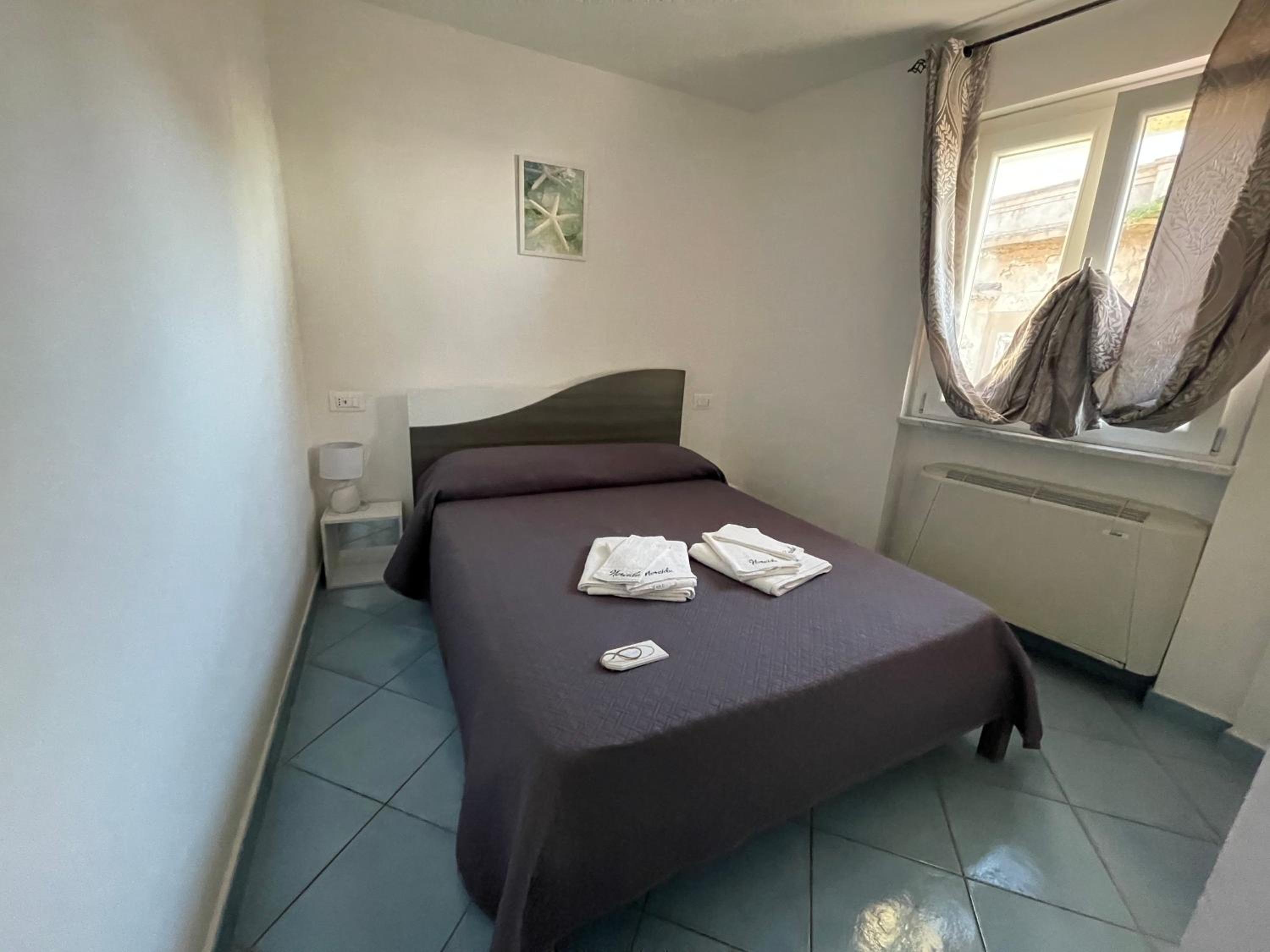Small Double Room photo 3