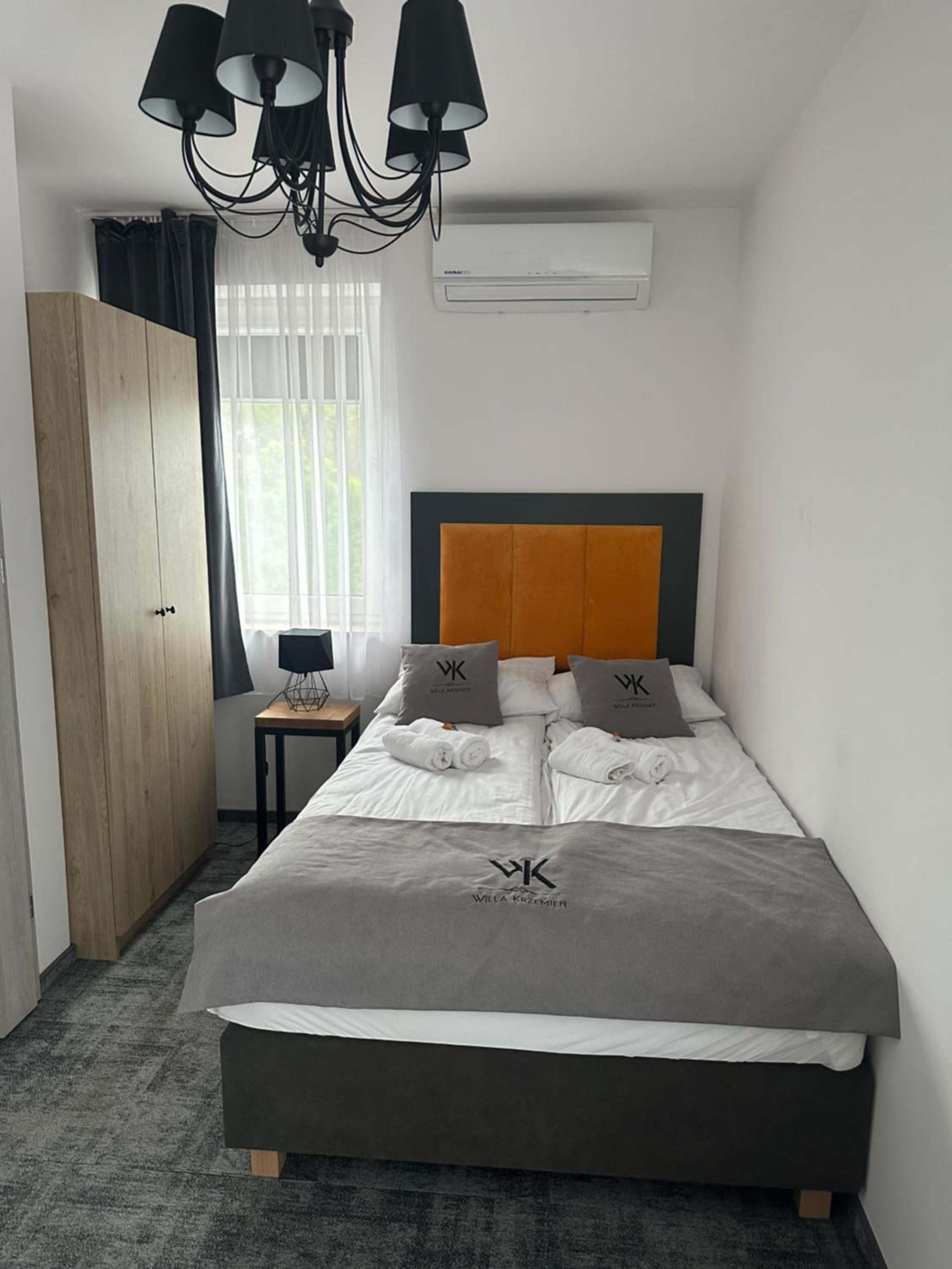 Small Double Room - Photo 2