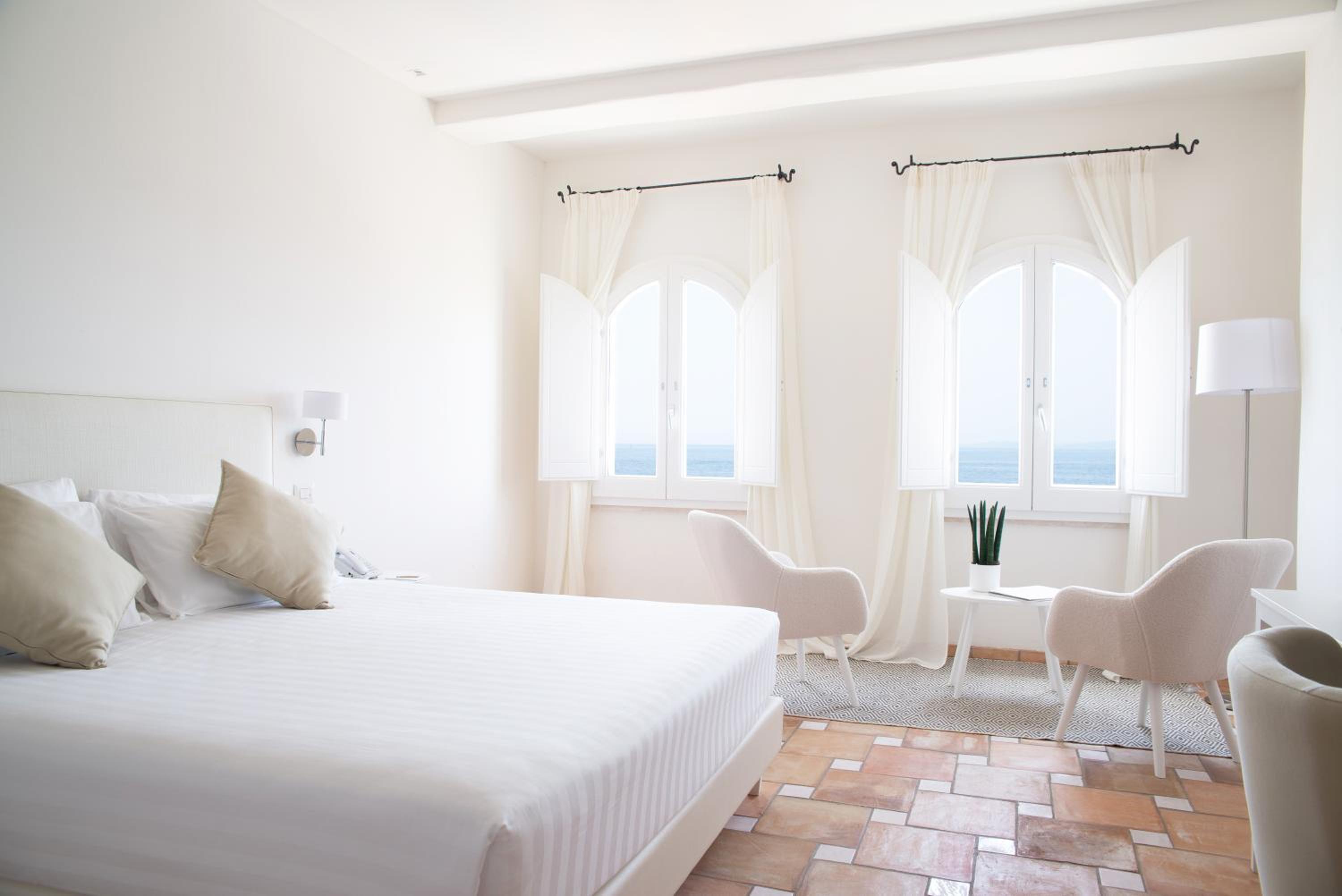 Deluxe Double Room with Sea View photo 2