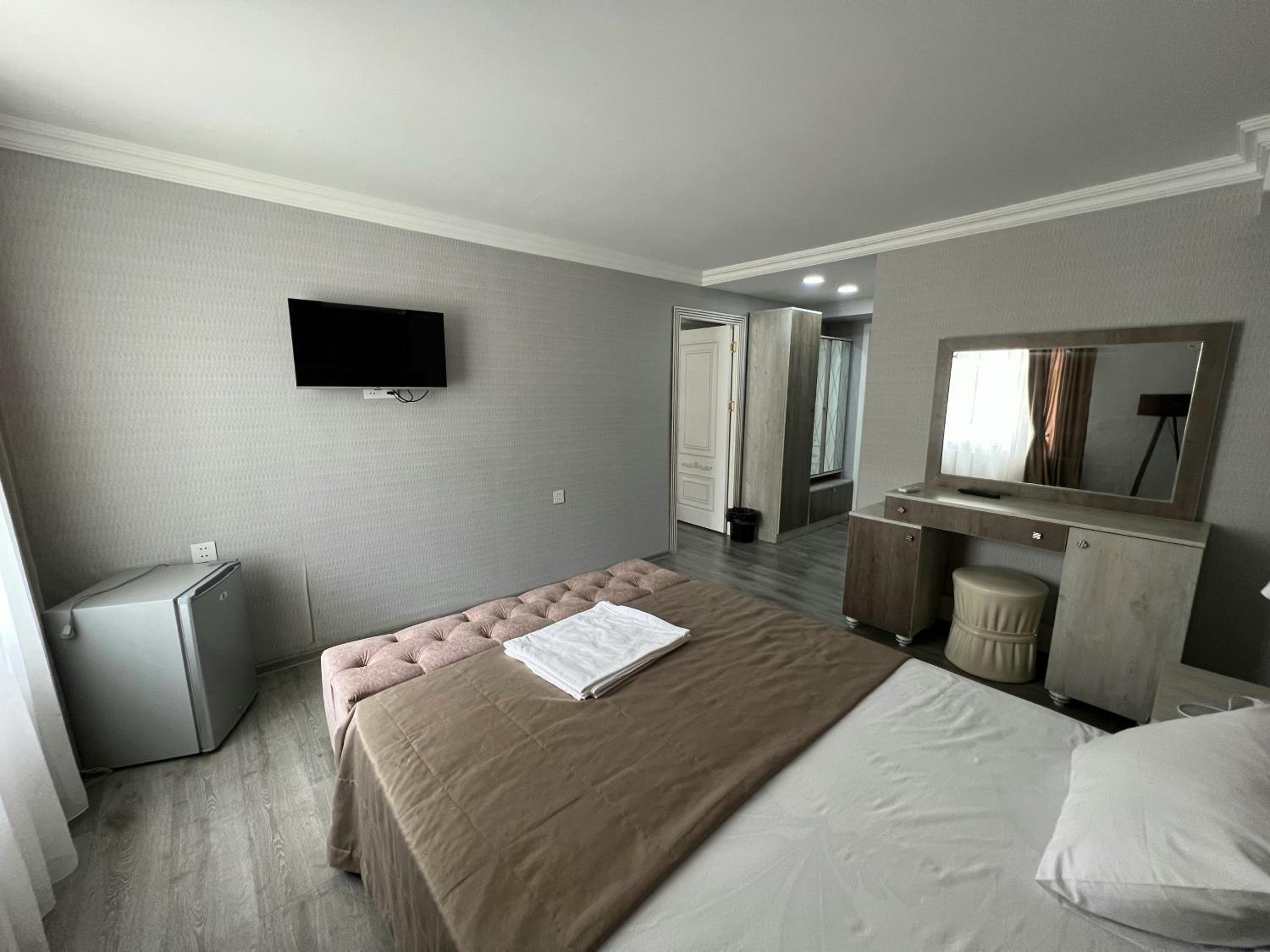 Deluxe Double Or Twin Room photo 2