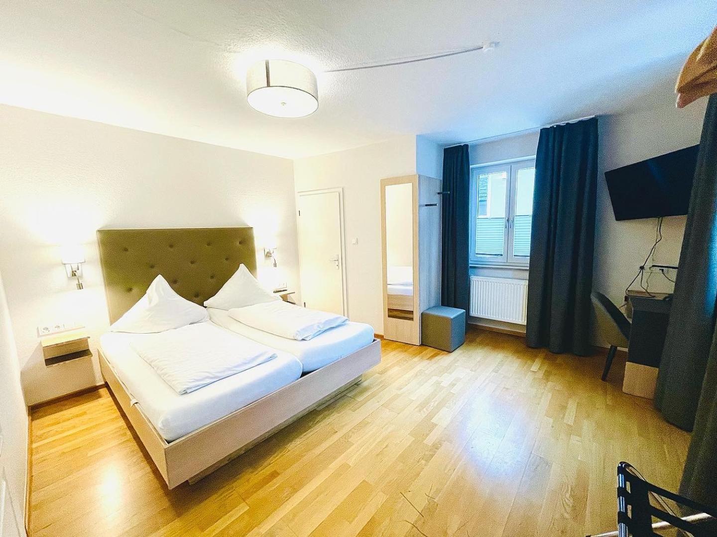 Double Room - Photo 1