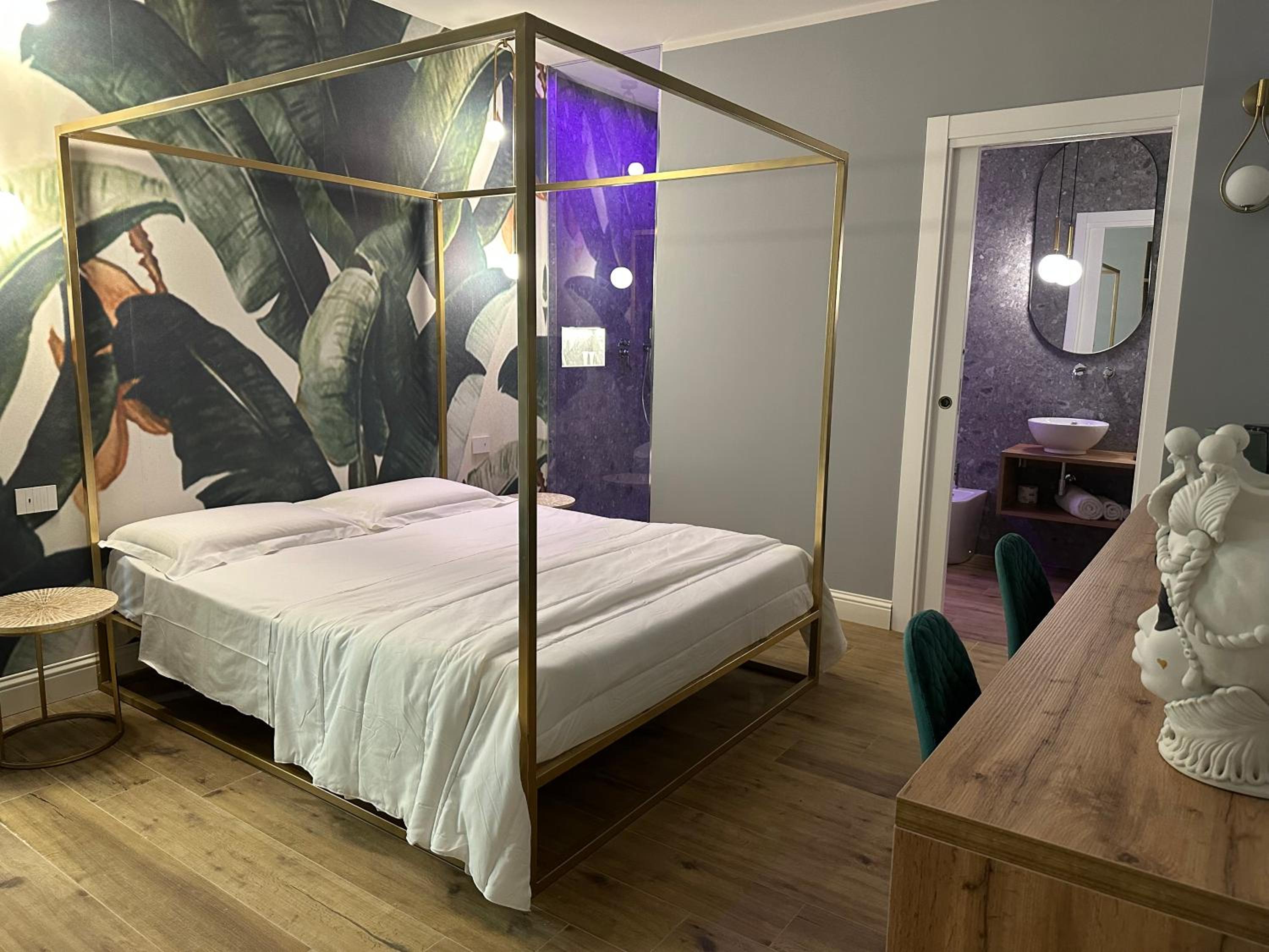 Superior Double Room - Photo 9