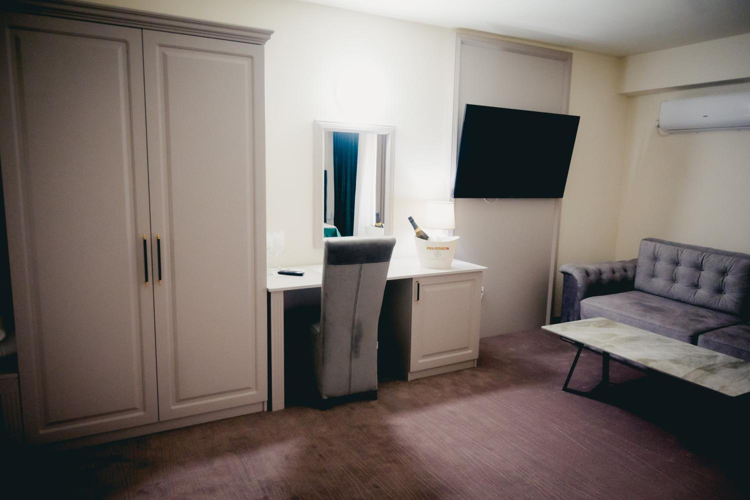 Superior Suite photo 1