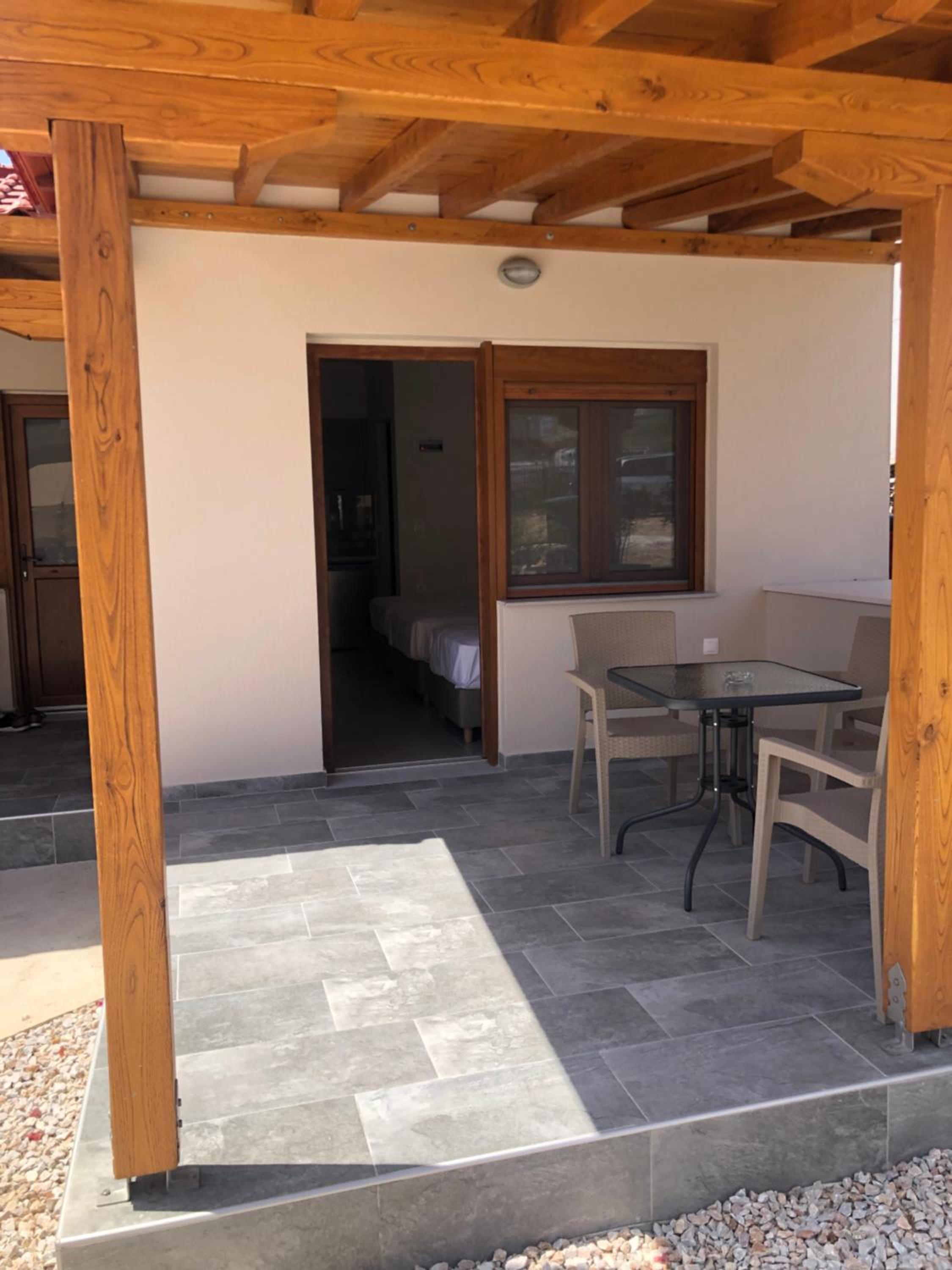 Triple Room with Garden View - Photo 4