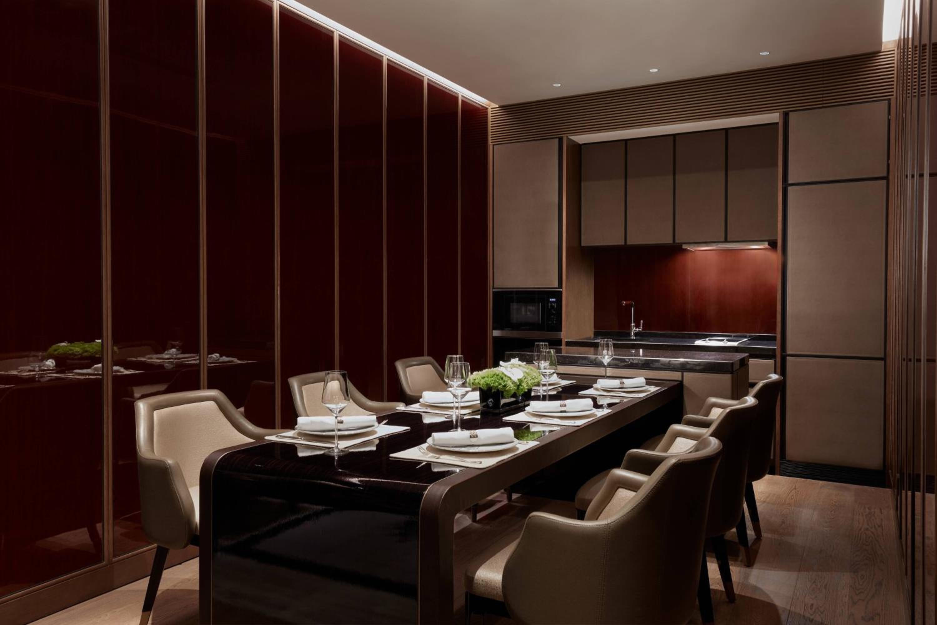 Club Panorama Suite, Club lounge access, 1 Bedroom Suite - Photo 7
