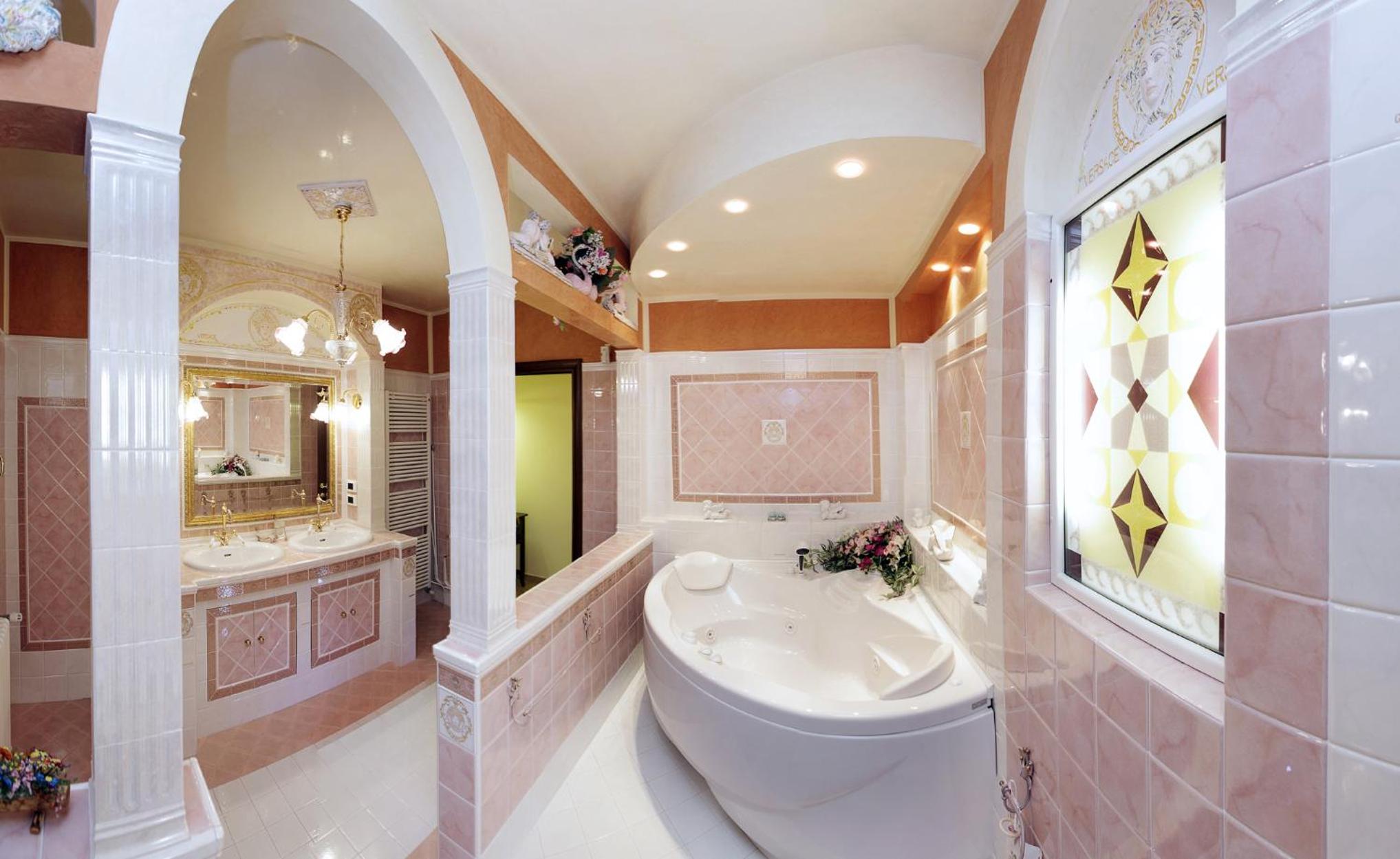 King Room with Spa Bath photo 2