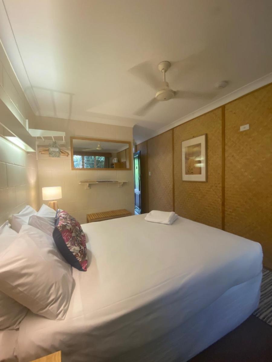 Standard Double Room with Courtyard - Photo 3