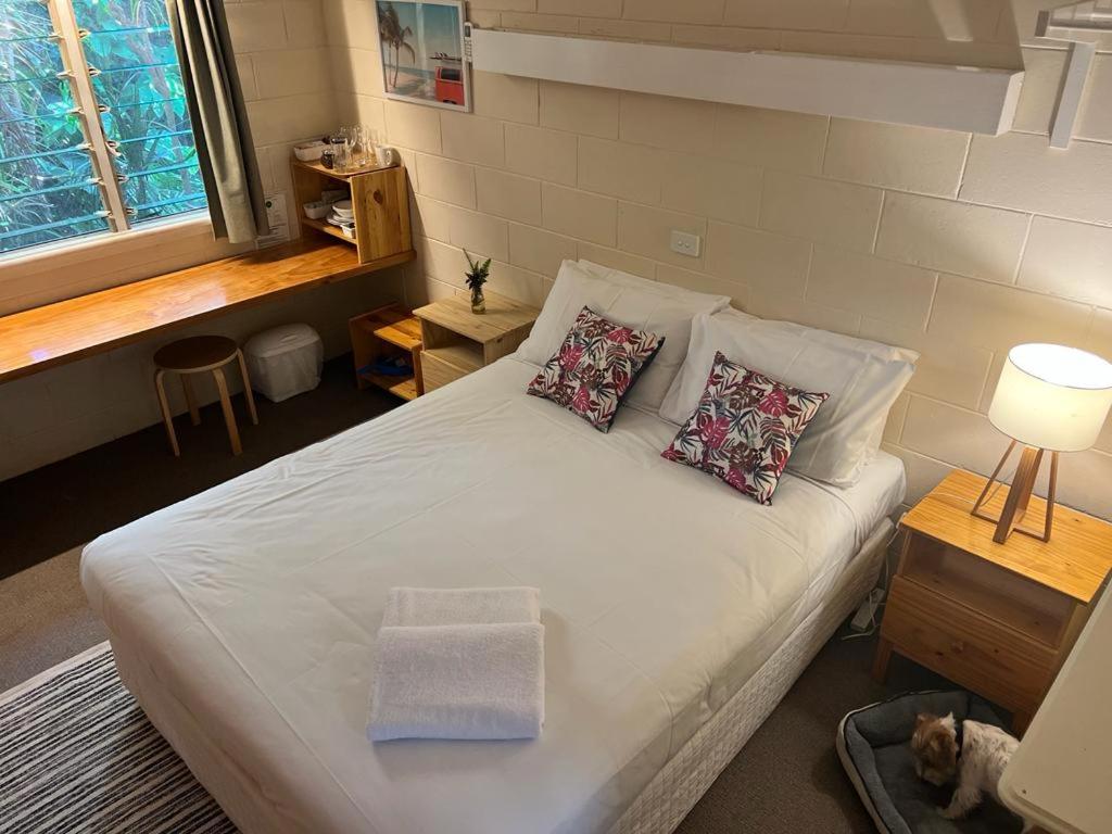 Standard Double Room with Courtyard - Photo 22