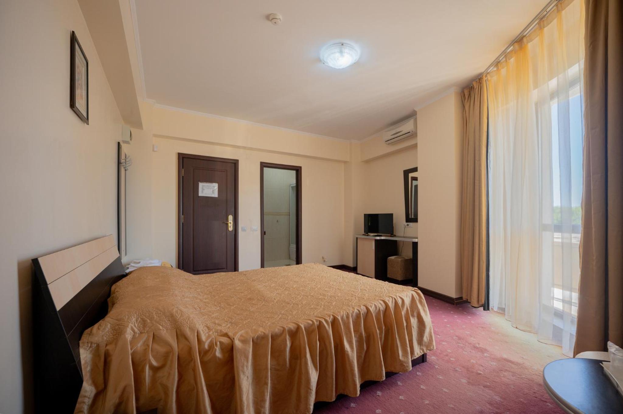 Double Room with Sea View photo 1