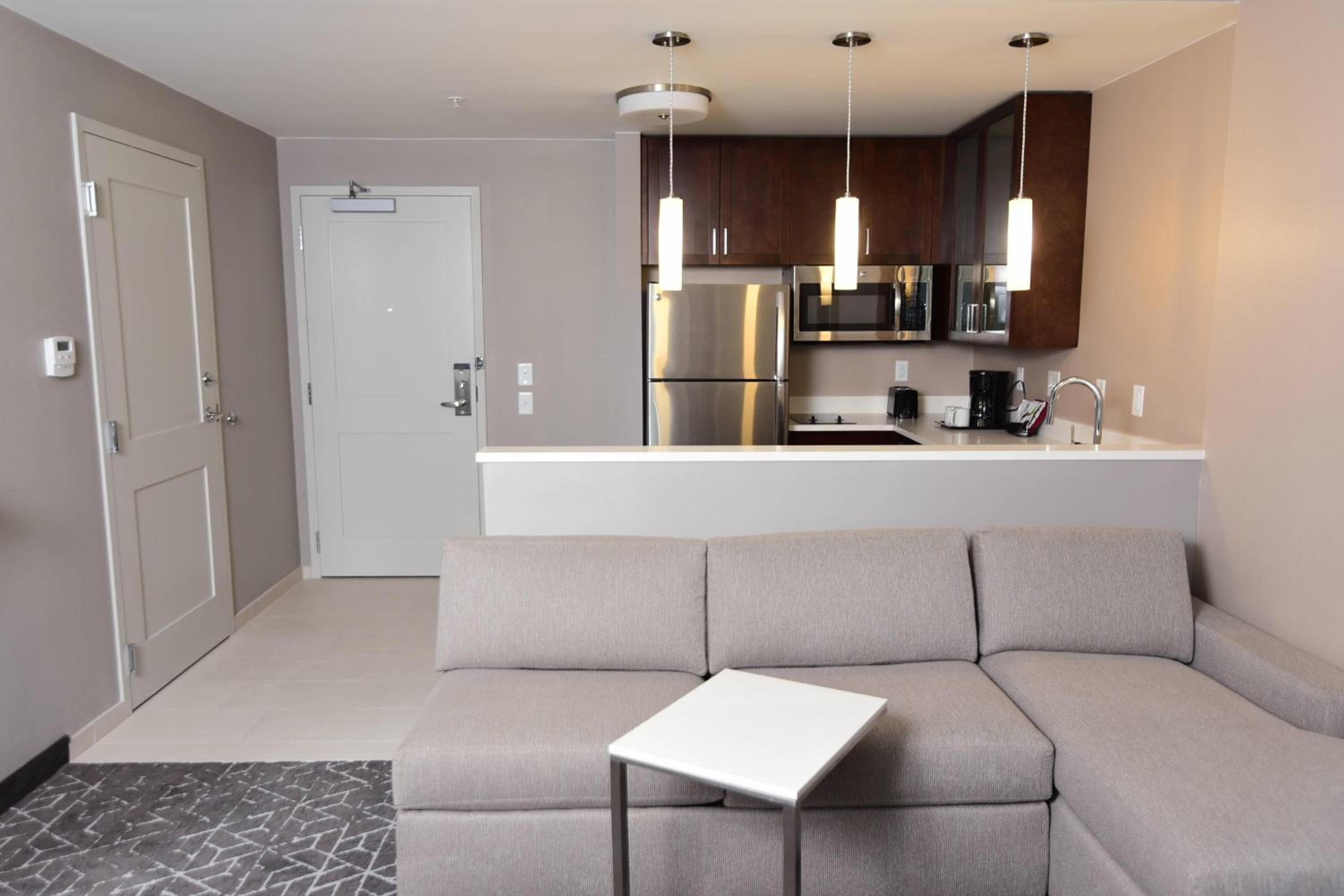 Studio, 1 King, Sofa bed, High floor