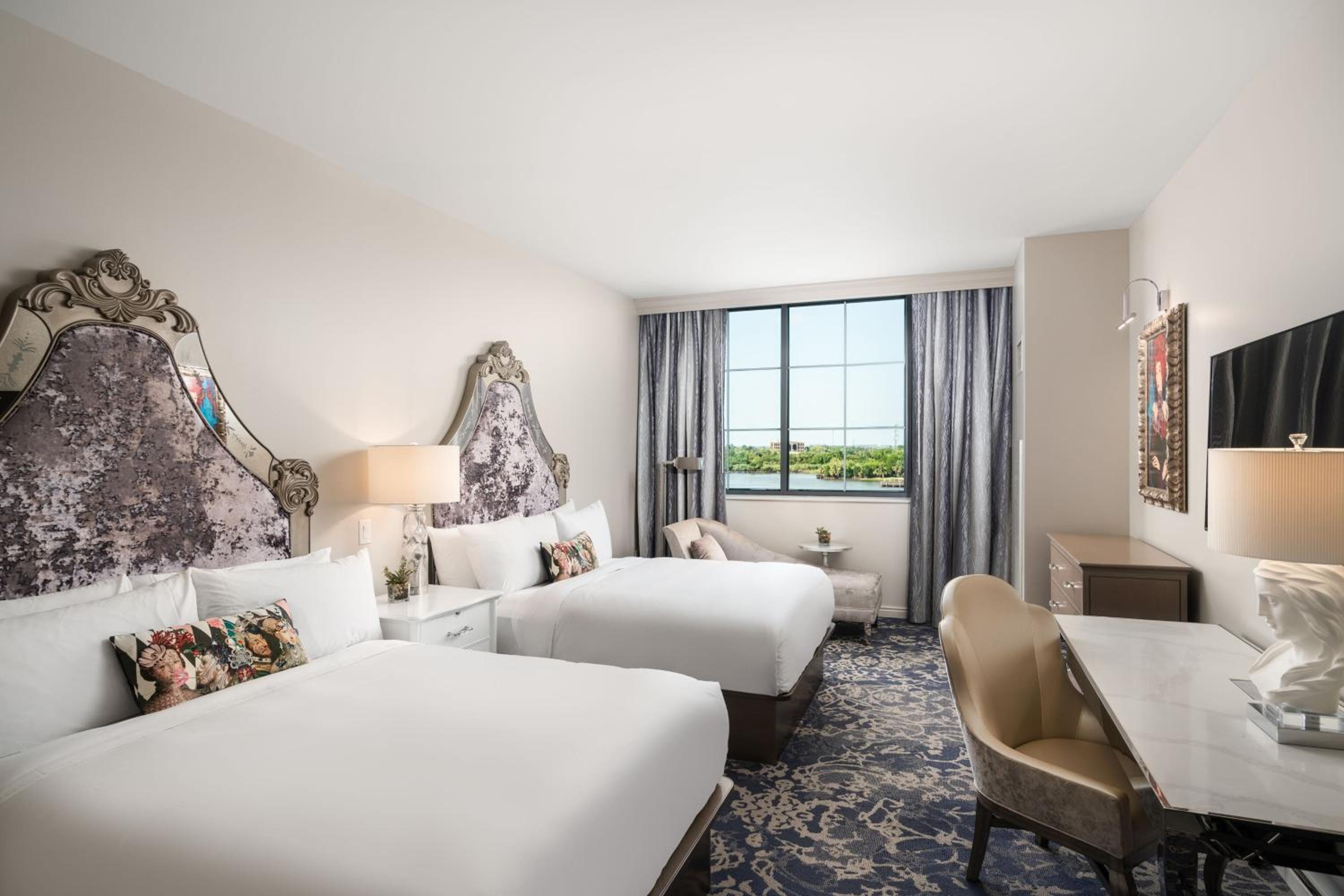 Queen Room with Two Queen Beds and River View