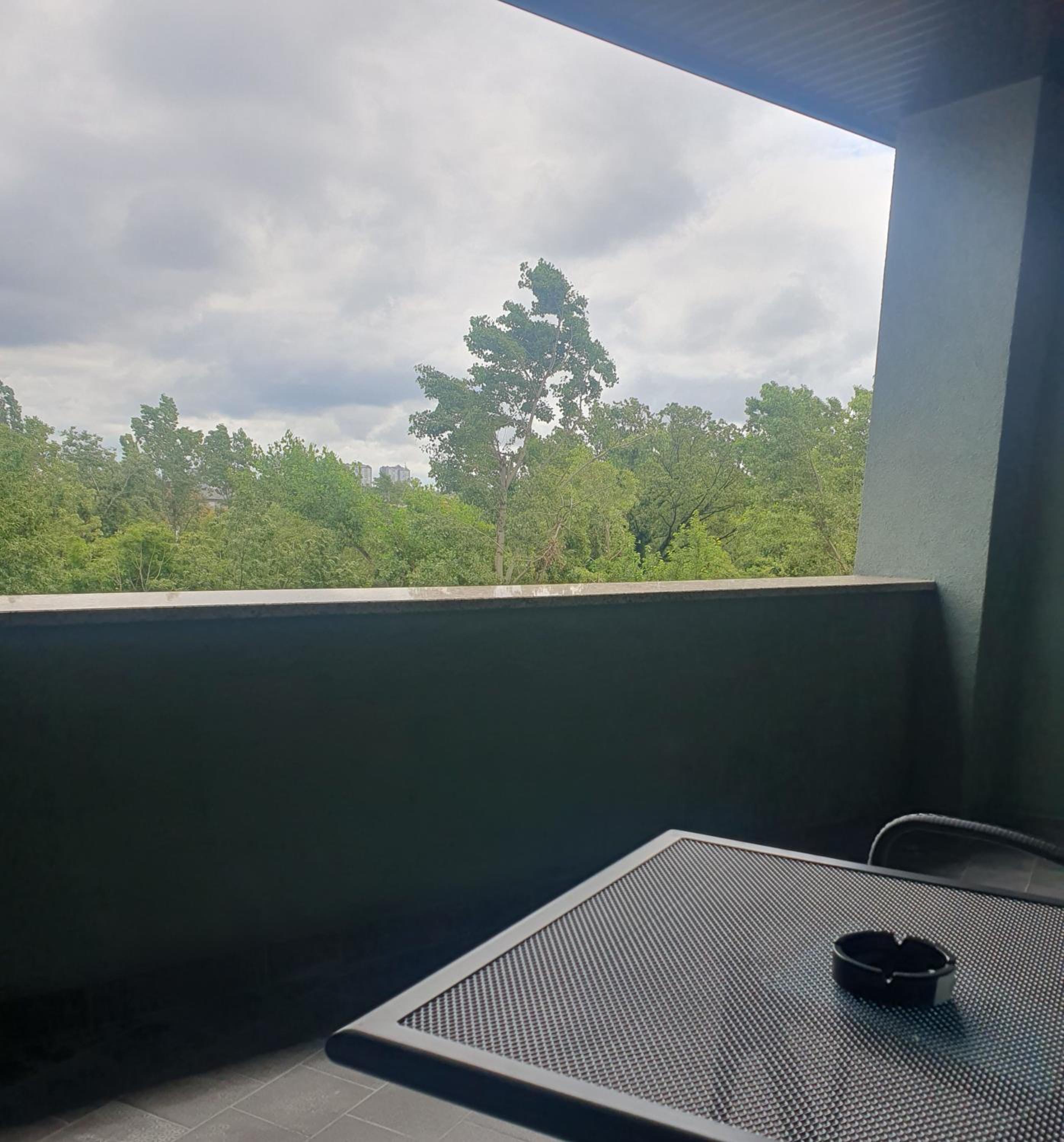 Double Room - Photo 9