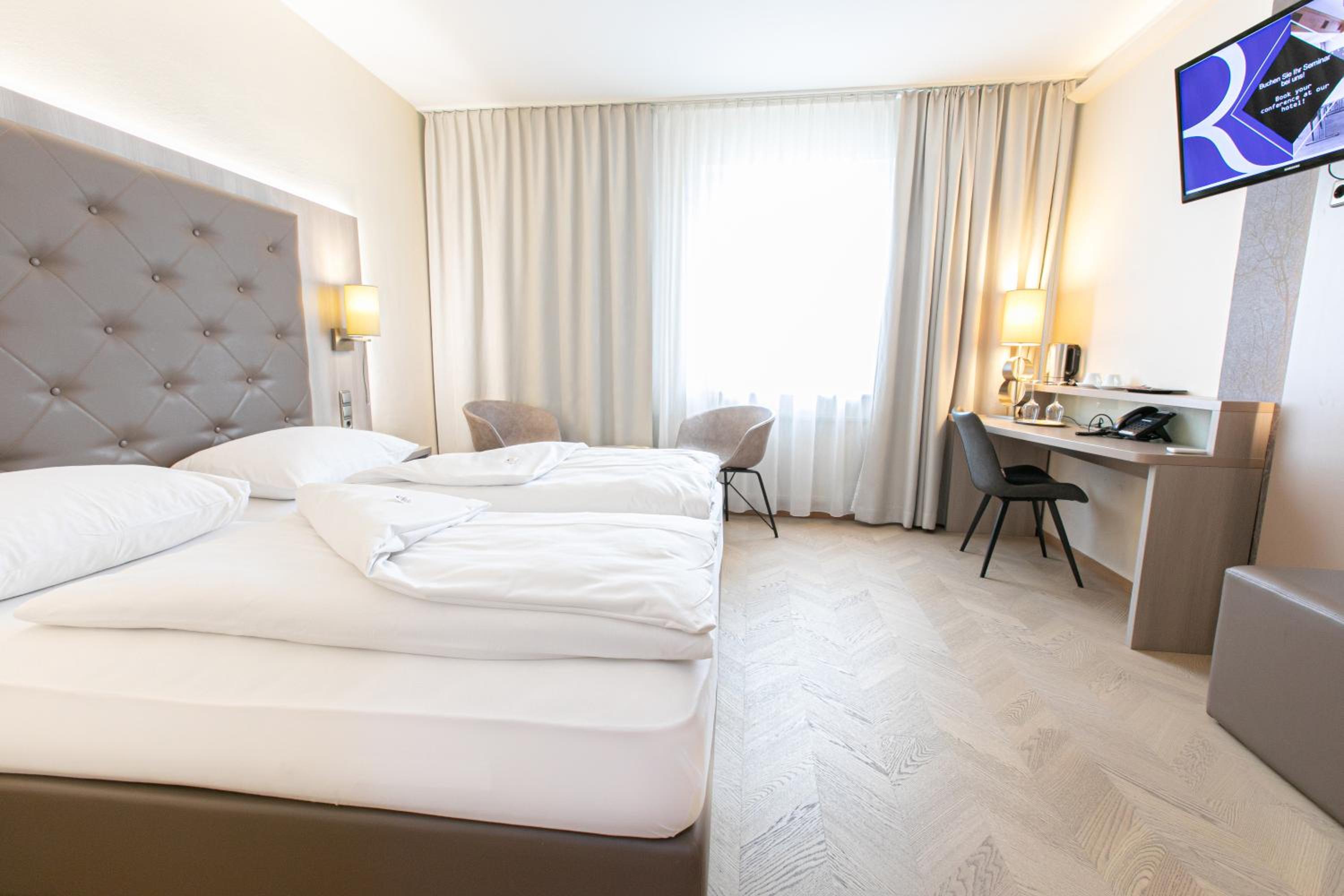 Double Room - Photo 1