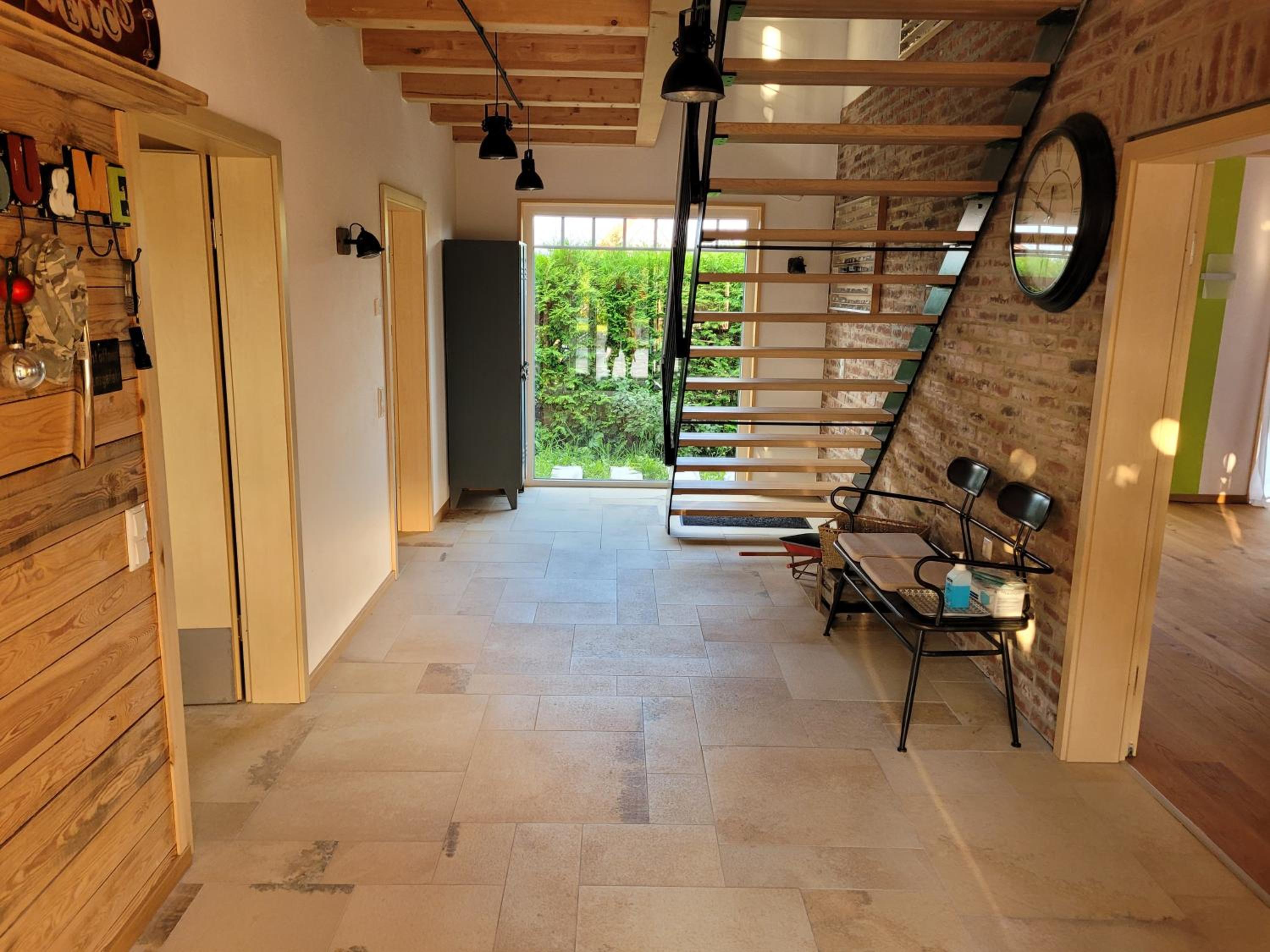 Double Room - Photo 11