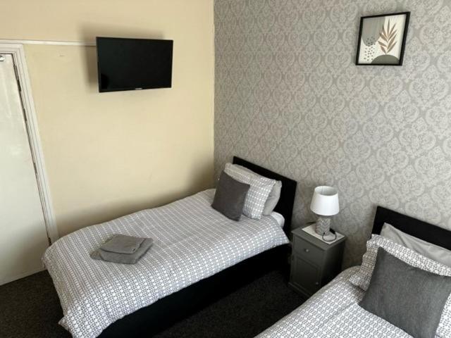 Standard Double Room with Shared Bathroom photo 2