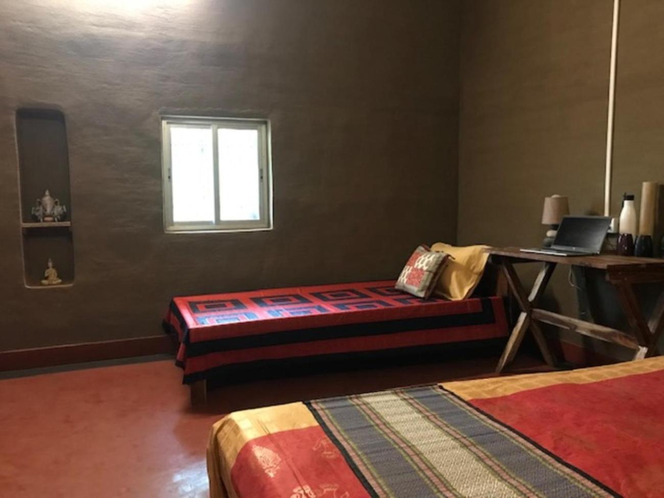 Deluxe King Room photo 3