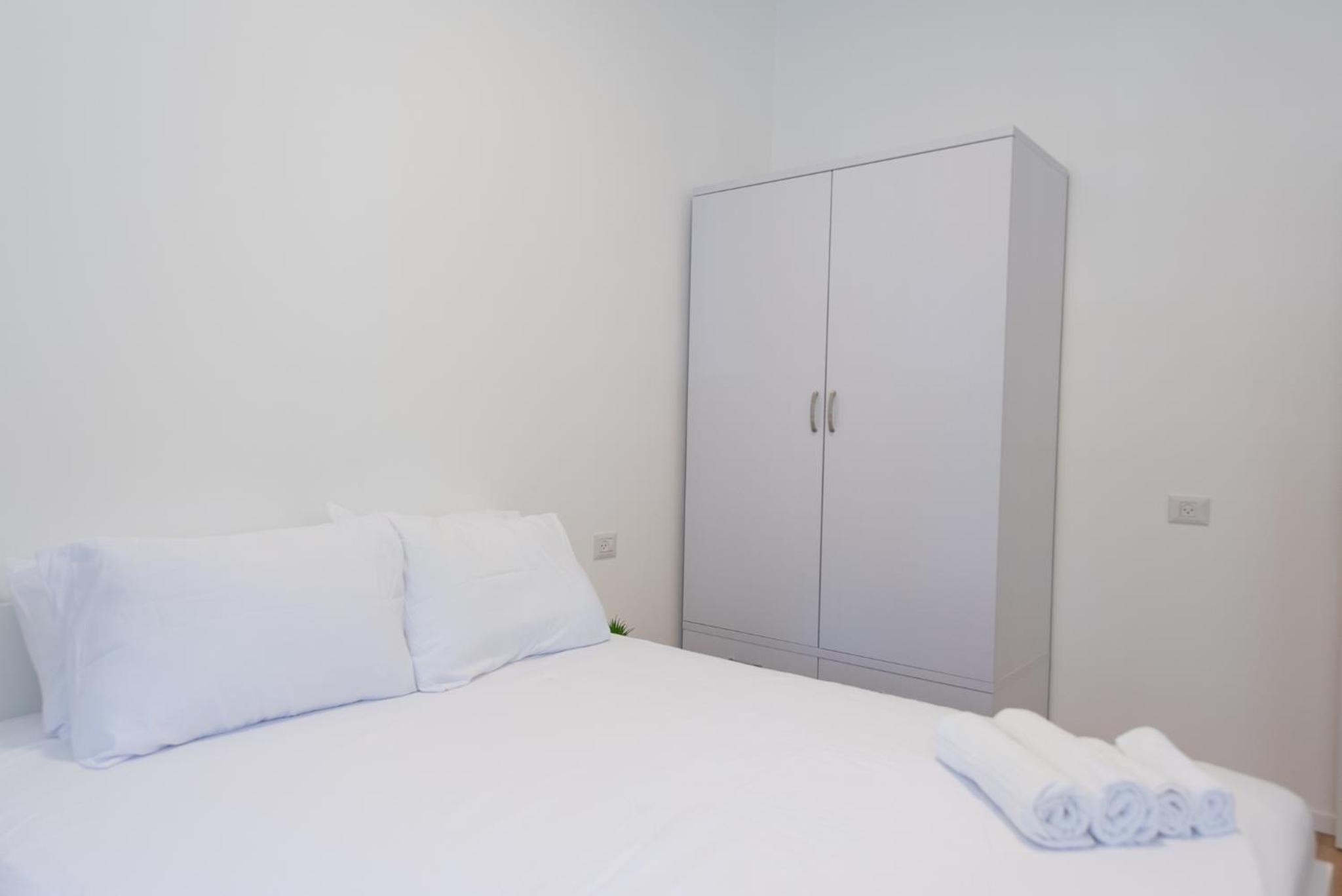 Two-Bedroom Apartment - Photo 9