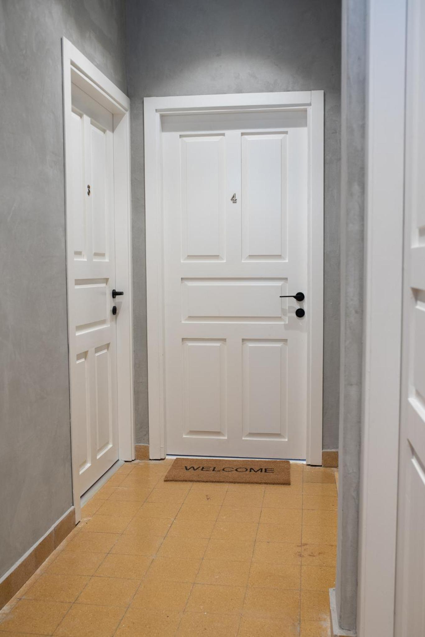 Two-Bedroom Apartment - Photo 27