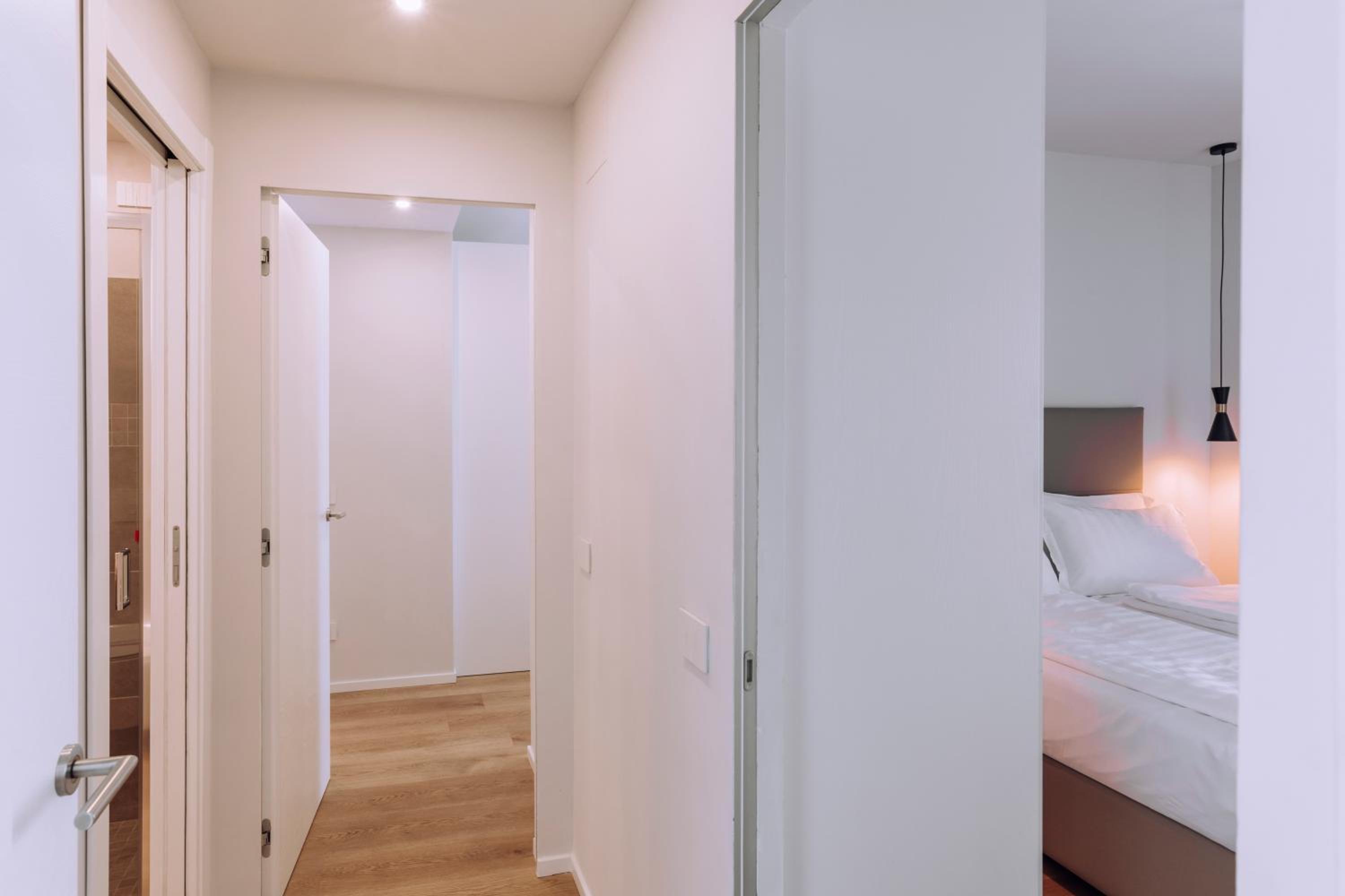King Suite with Balcony photo 1