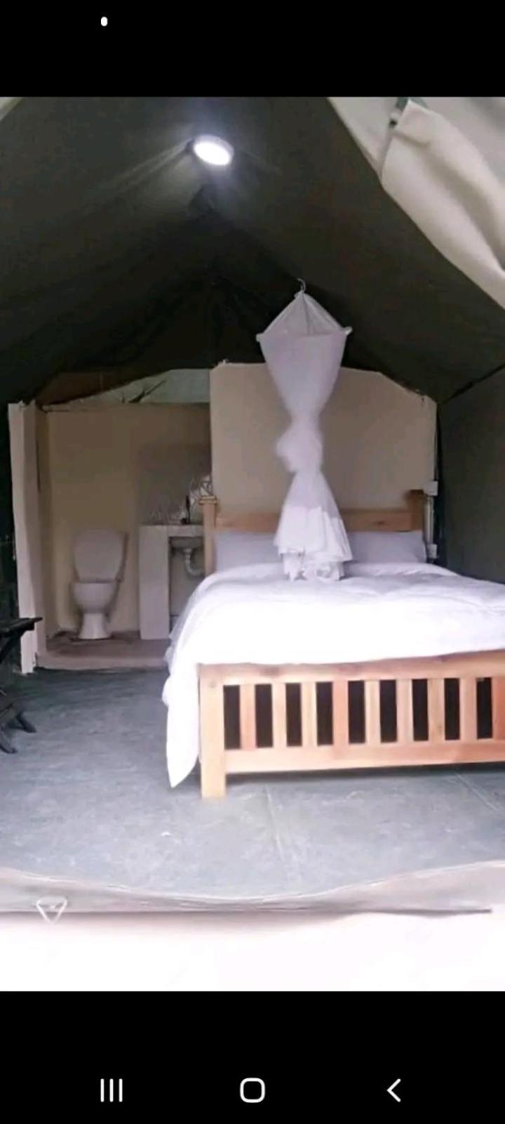 Double Room with Private Bathroom photo 1