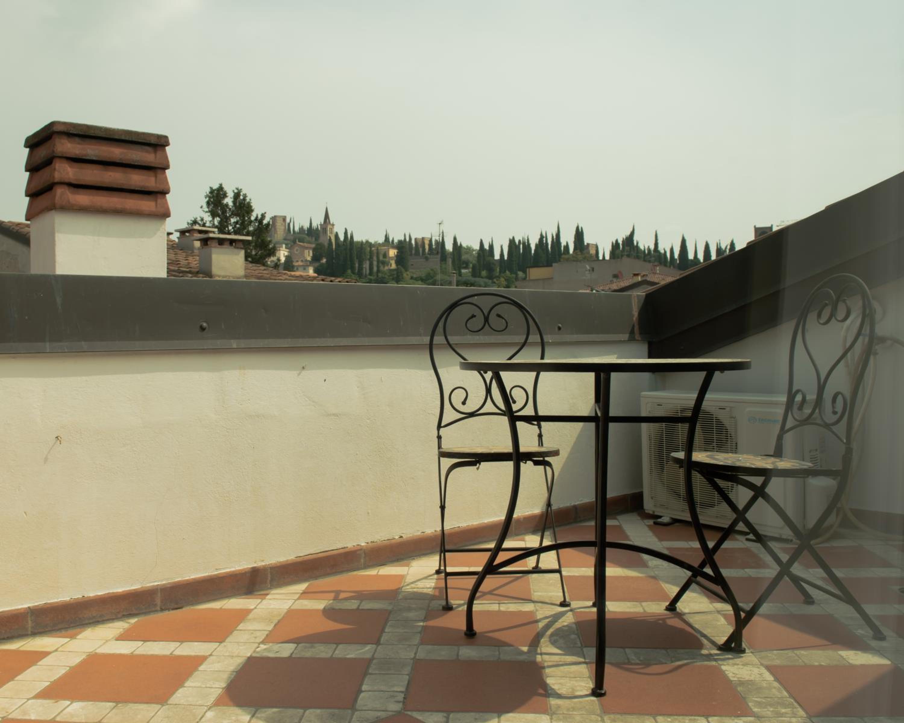 Apartment - Photo 4