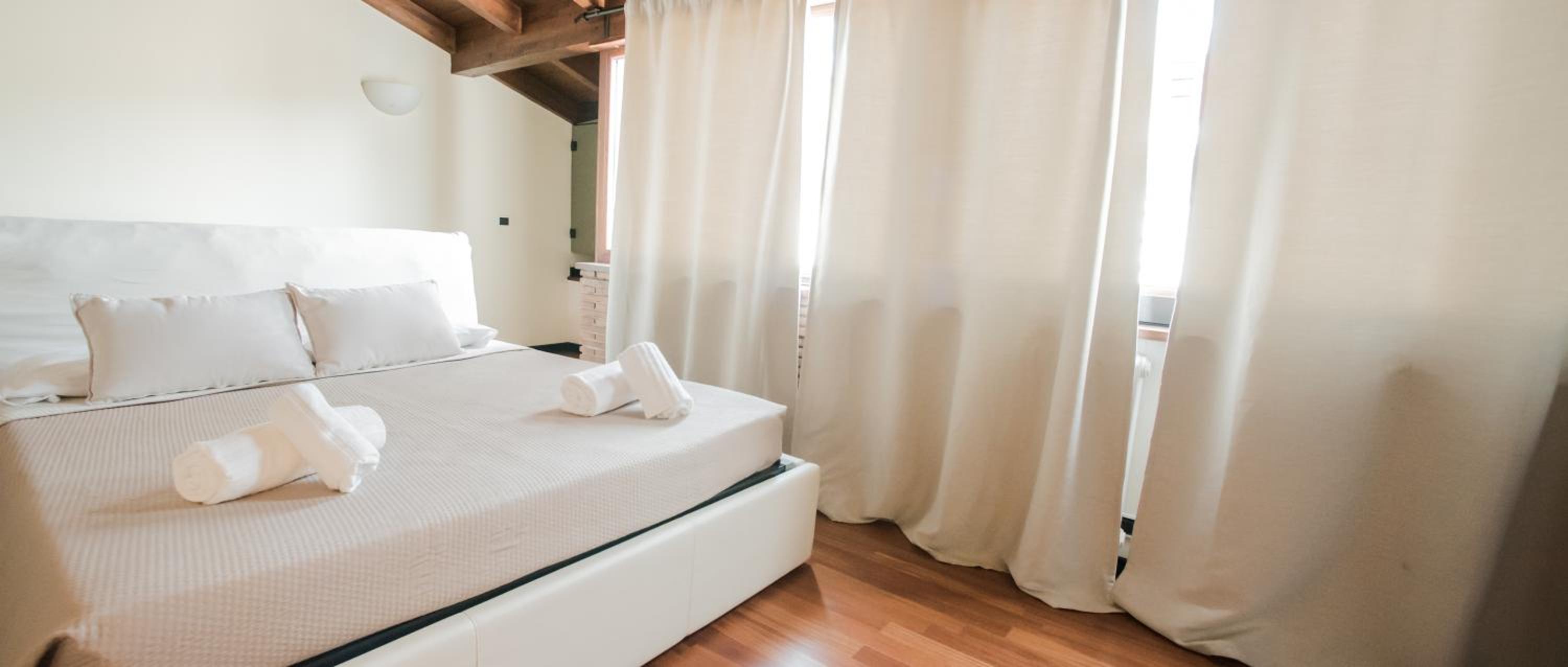 Apartment - Photo 22