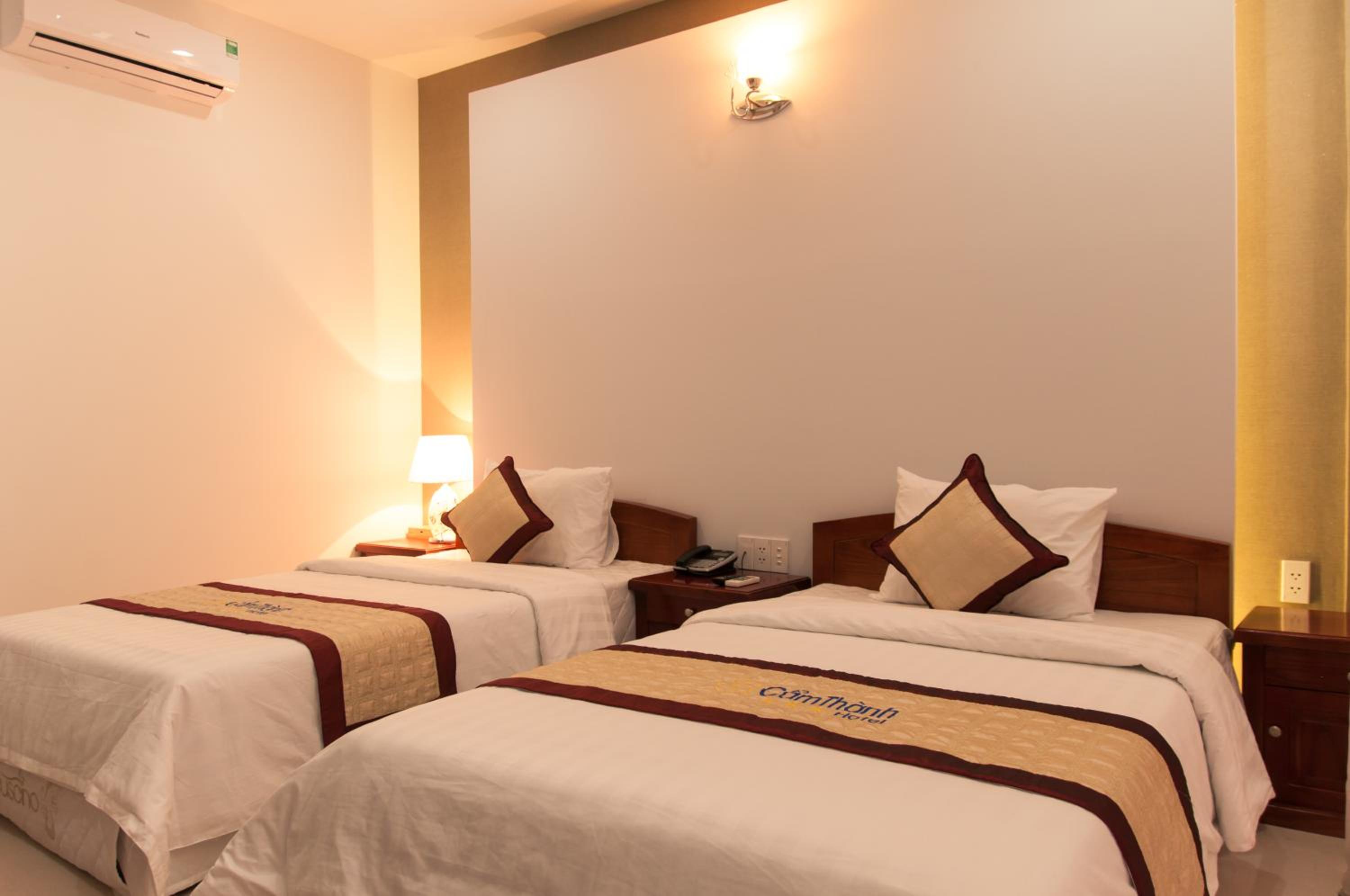 Deluxe Twin Room photo 3