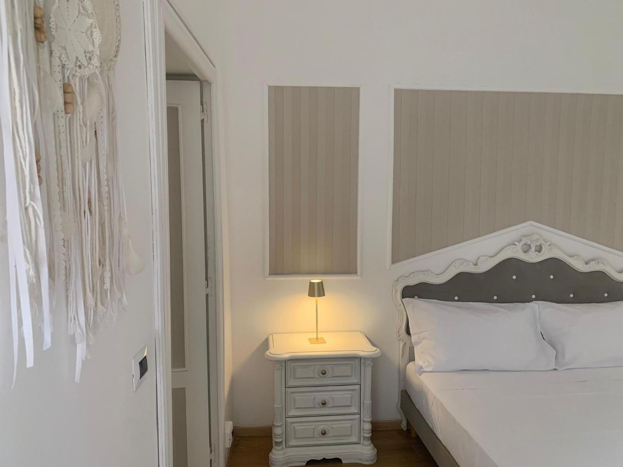 King Room with Spa Bath